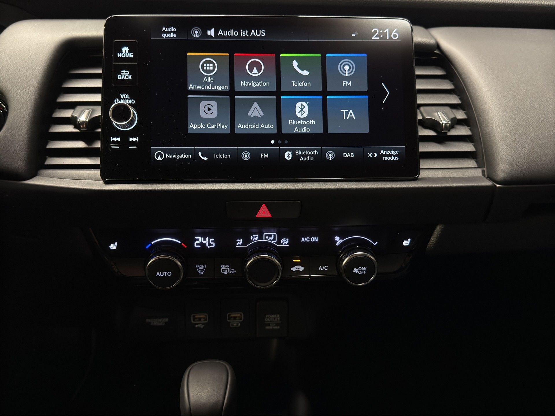 HONDA Jazz 1.5 i-MMD Advance-image-18