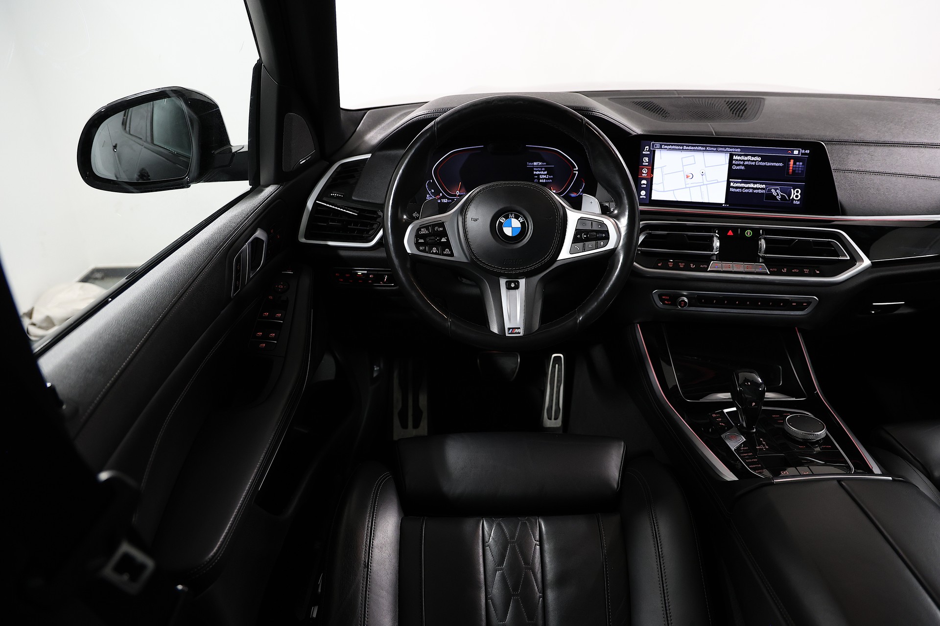 BMW X5 xDrive 48V 30d M Sport Steptronic *CH-FZ* *AHK 3,5T*-image-8