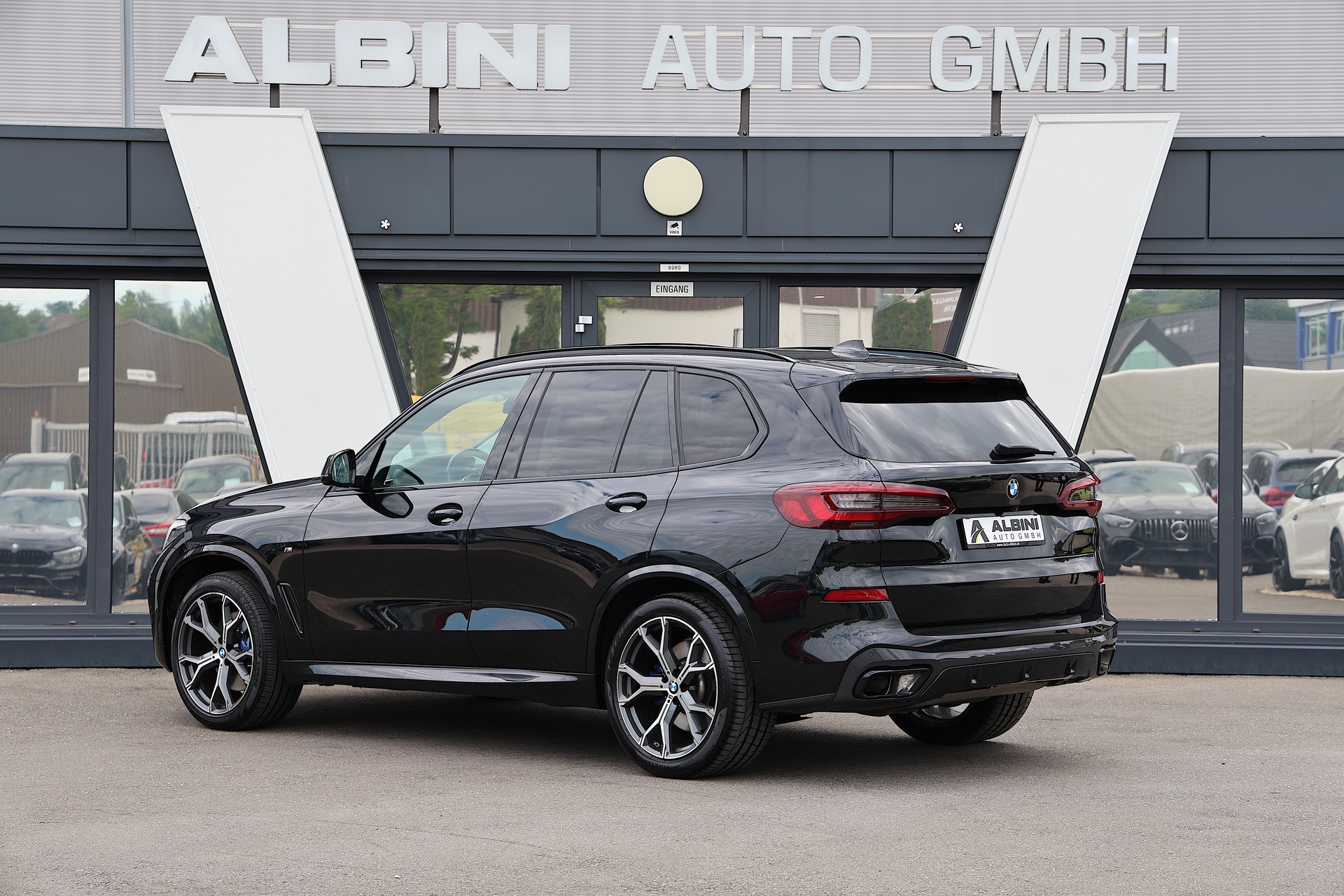 BMW X5 xDrive 48V 30d M Sport Steptronic *CH-FZ* *AHK 3,5T*-image-3