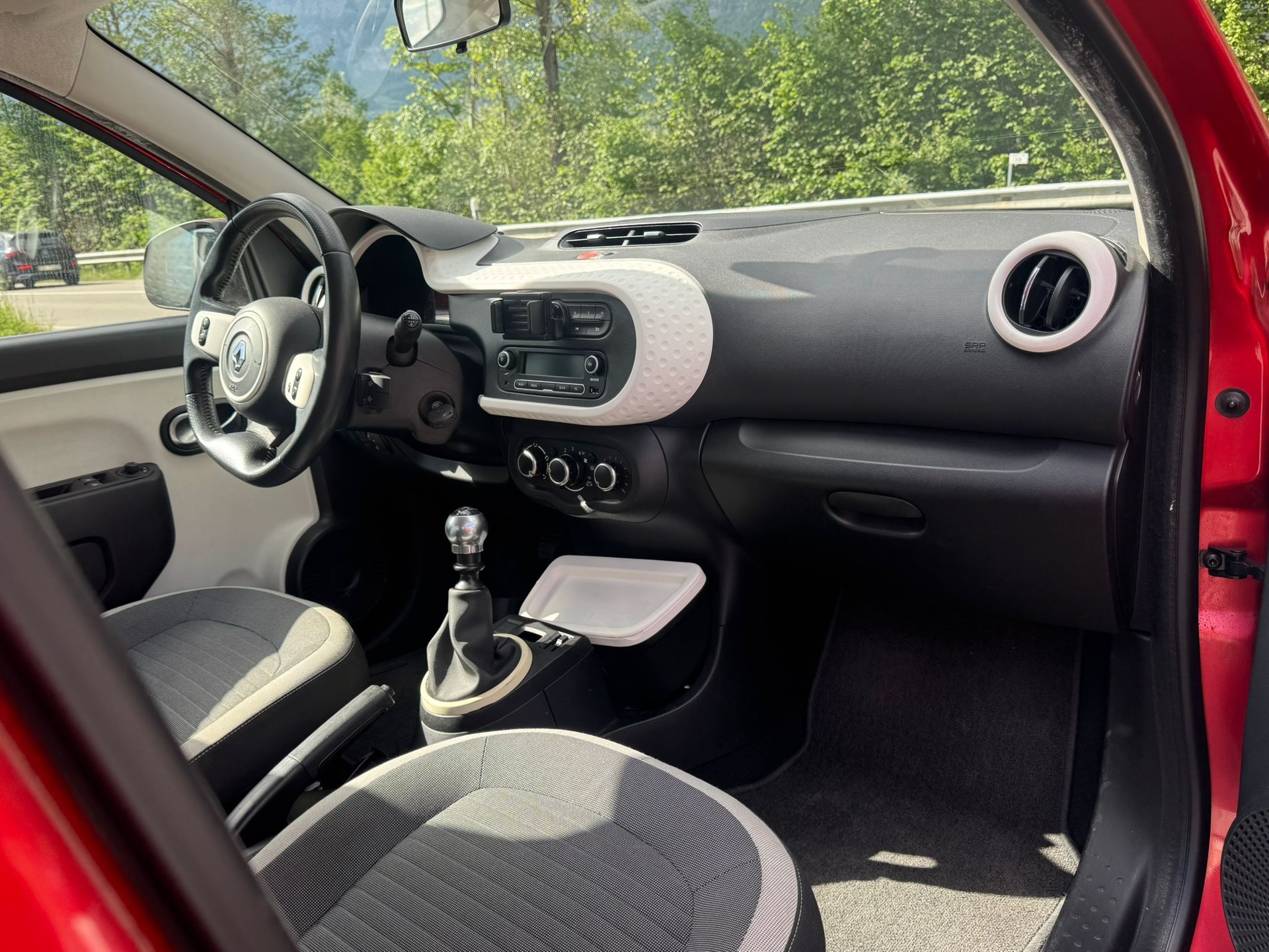RENAULT Twingo 0.9 Intens-image-7