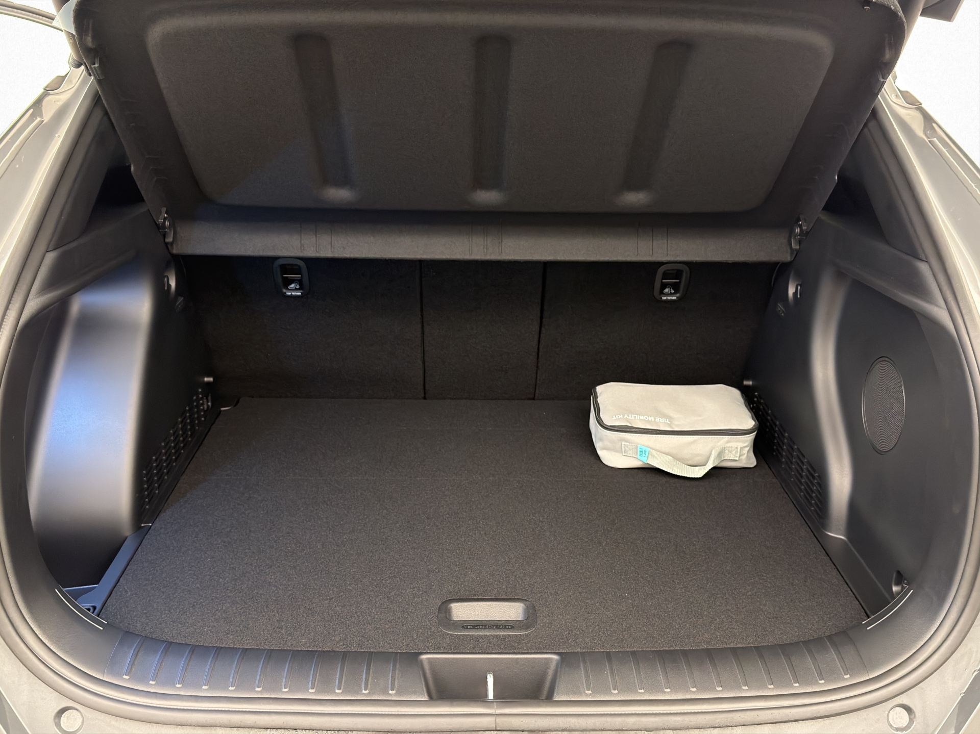 HYUNDAI Kona 1.6 GDi Hybrid N-Line-image-12