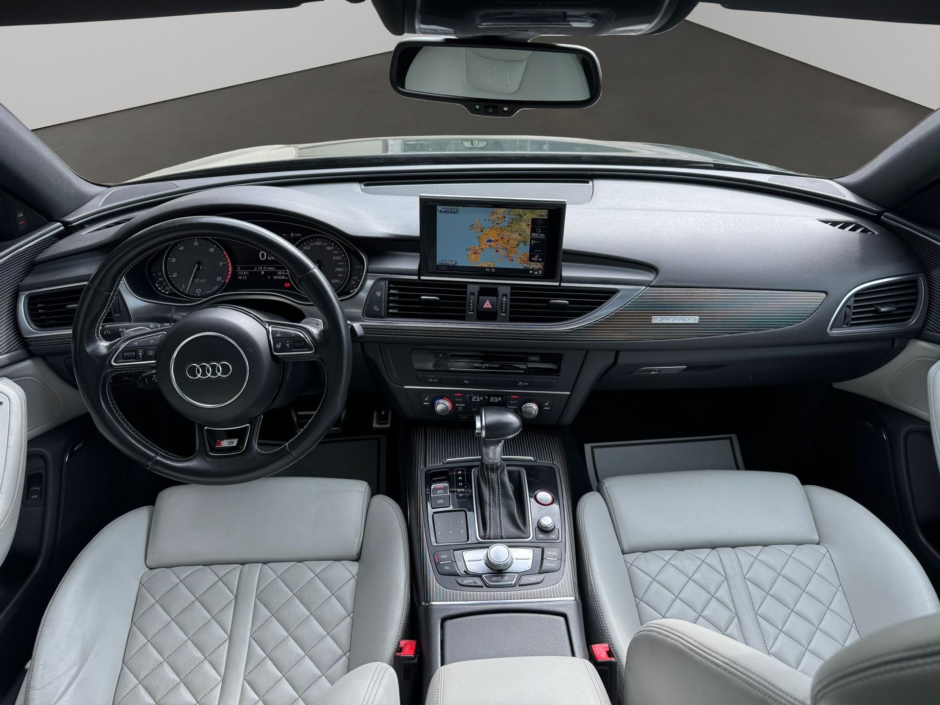 AUDI S6 Avant 4.0 TFSI V8 quattro S-tronic-image-8