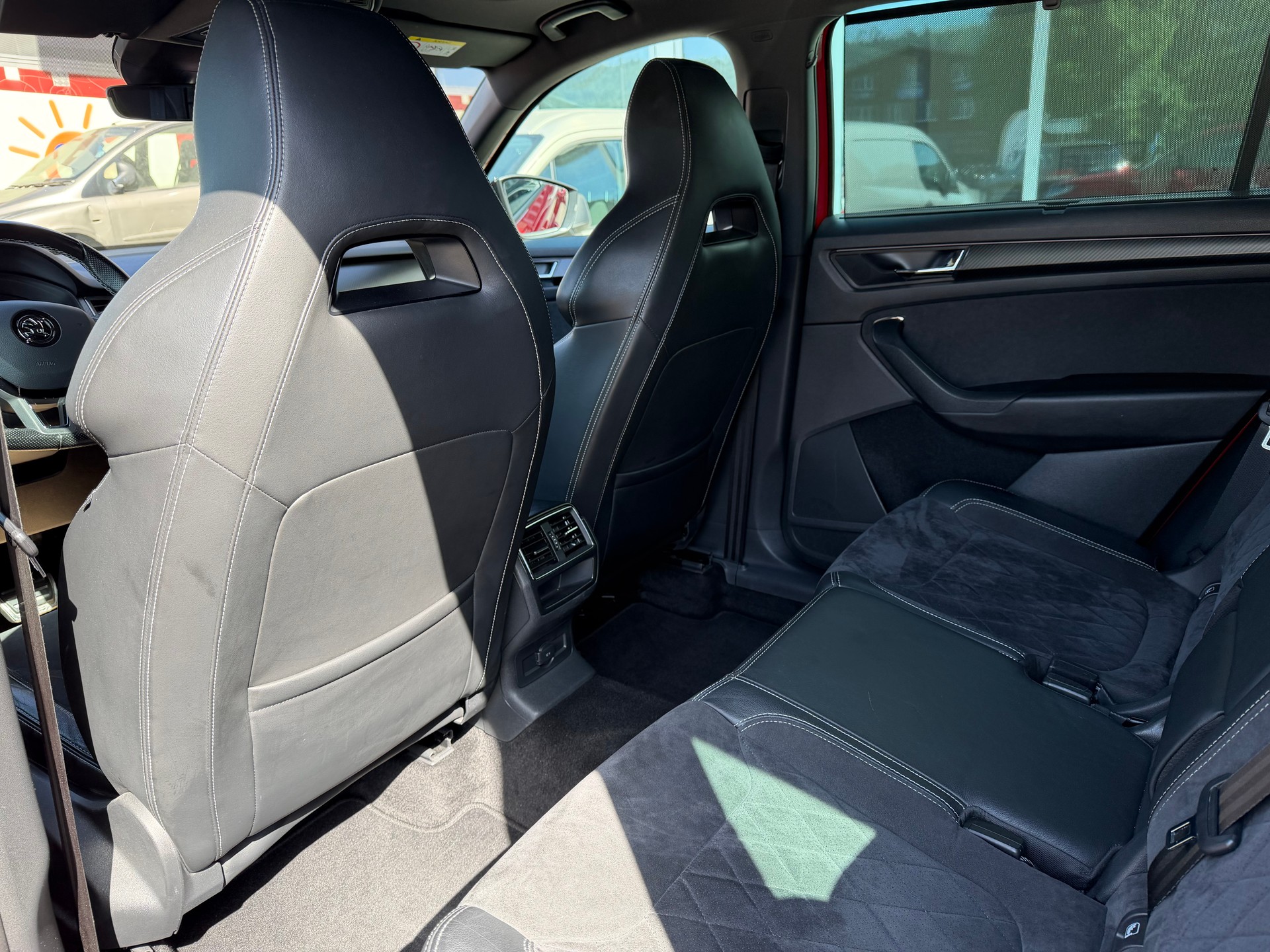 SKODA Kodiaq 2.0 TSI Sport Line DSG 4x4-image-10