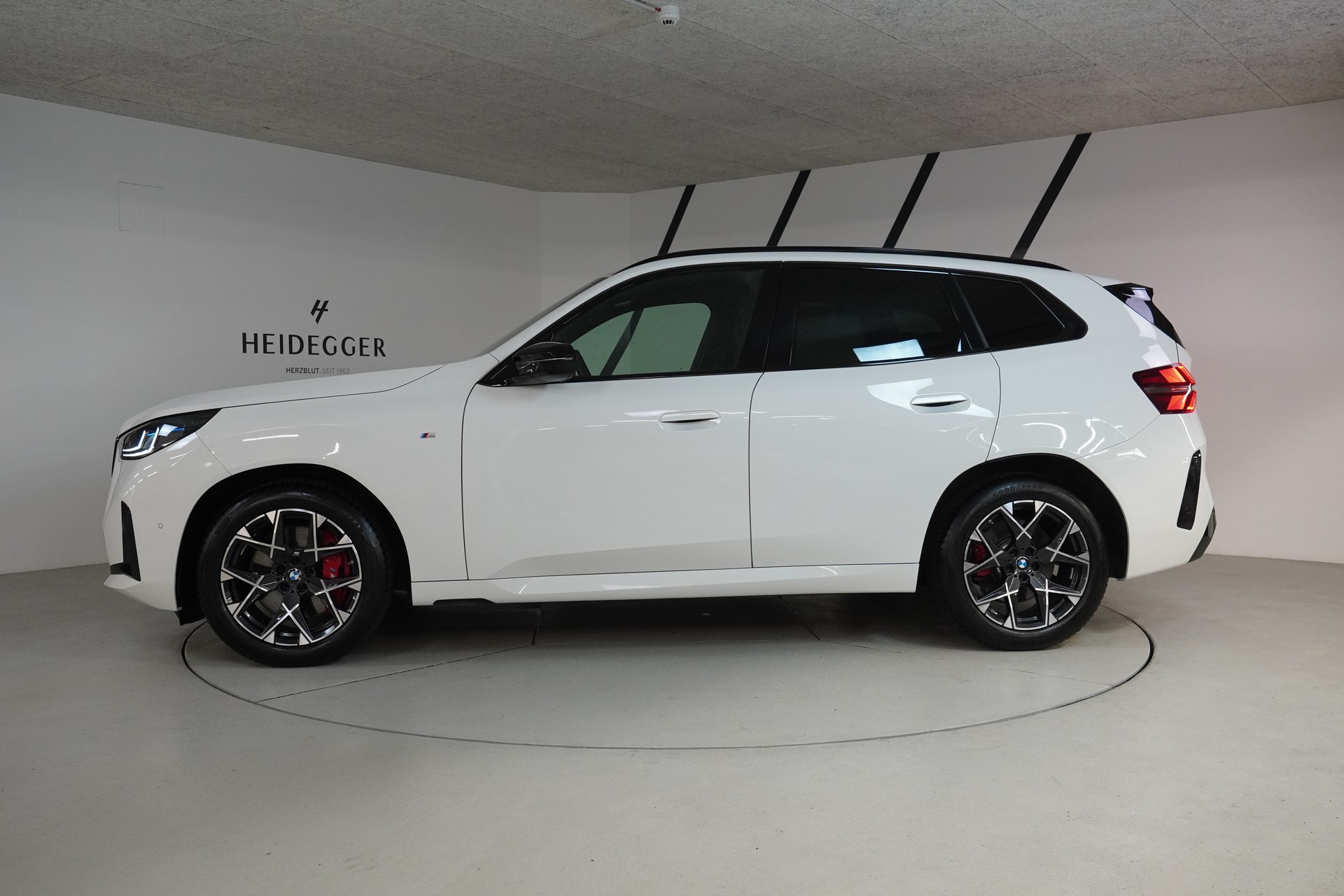BMW X3 xDrive M50 48V M Sport Pro-showroom-element-3