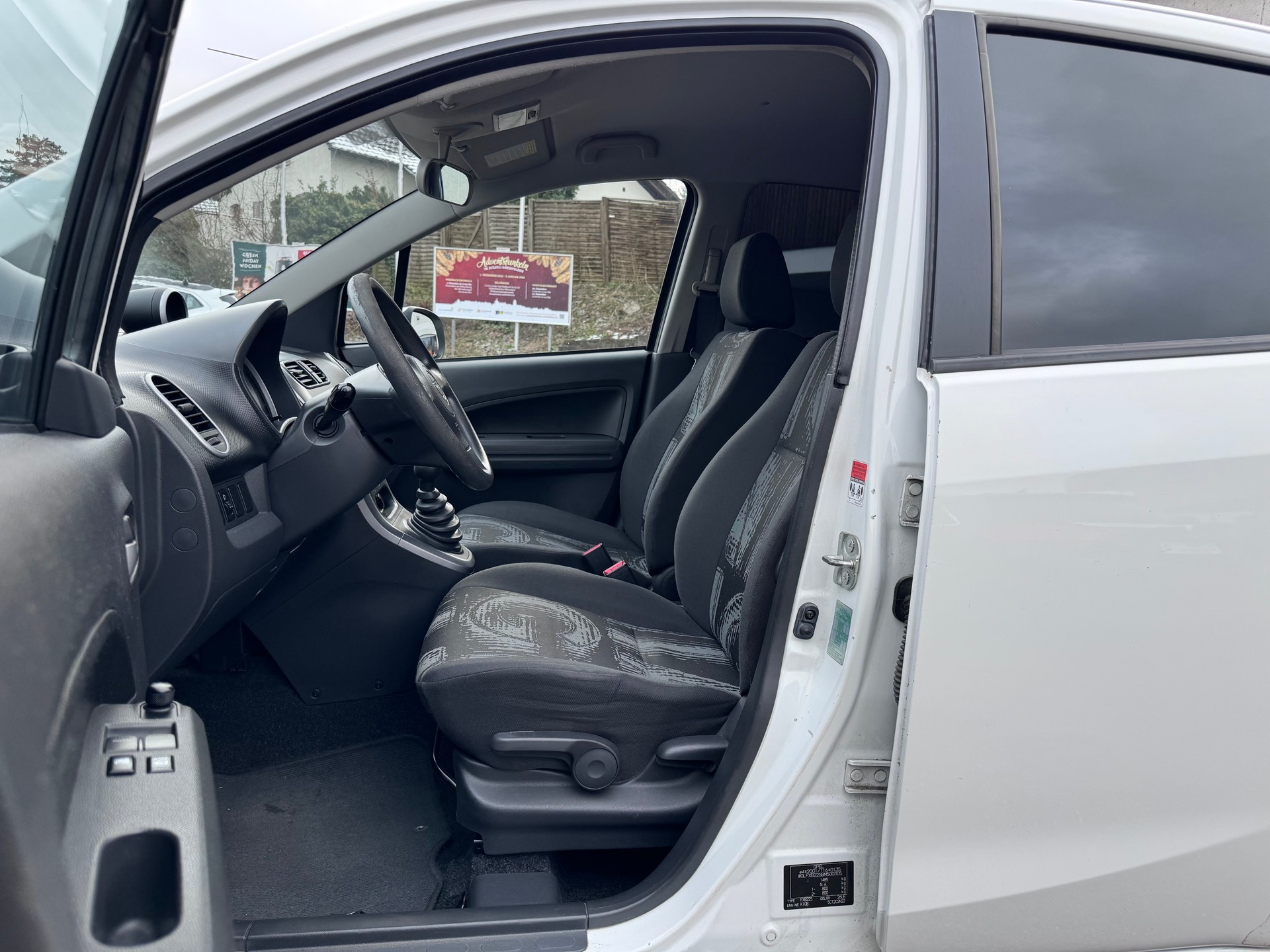 OPEL Agila 1.0 Enjoy-image-11