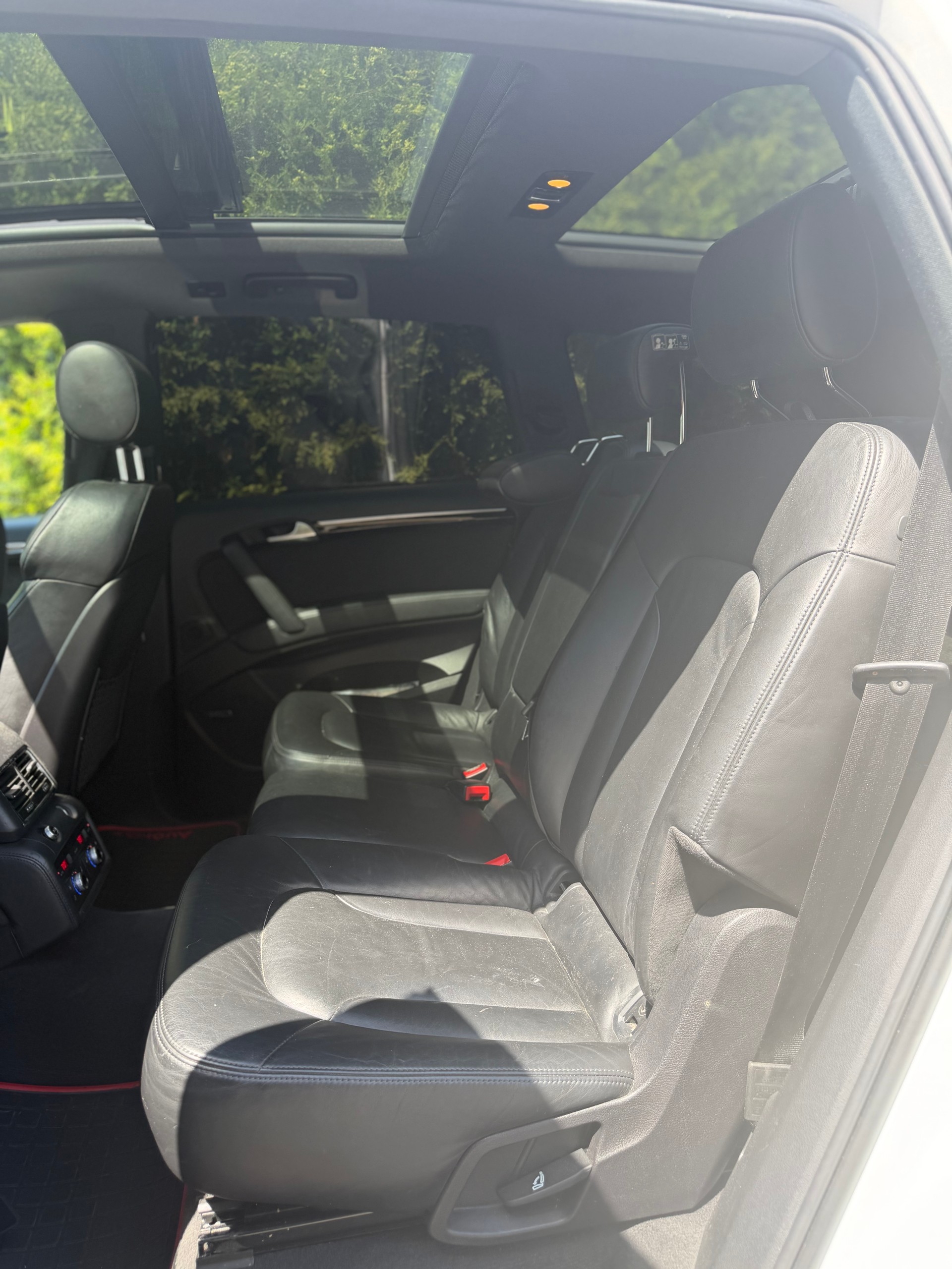 AUDI Q7 4.2 TDI quattro tiptronic-image-6