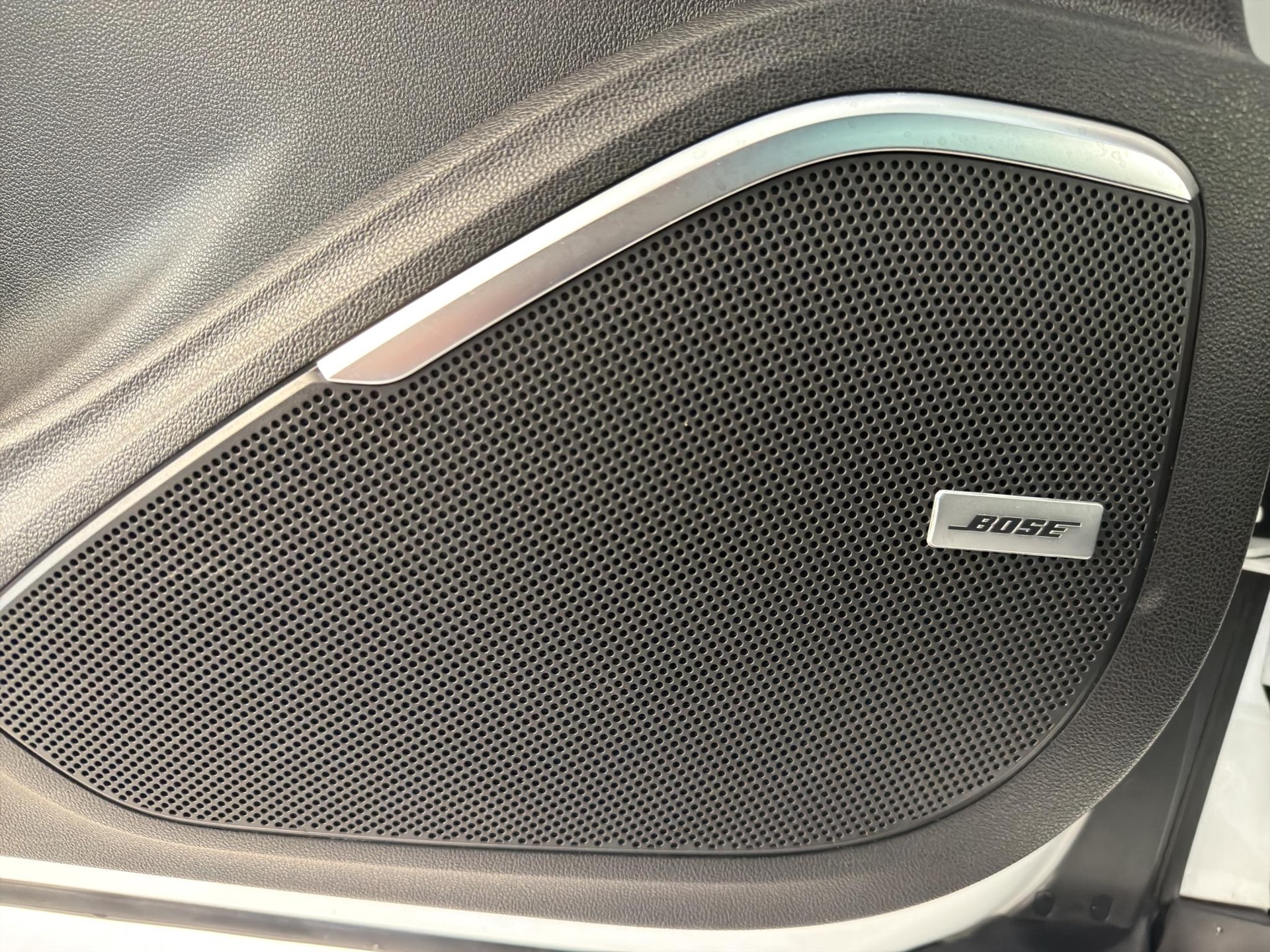 RENAULT Scénic 1.6 dCi 160 Bose EDC-image-19