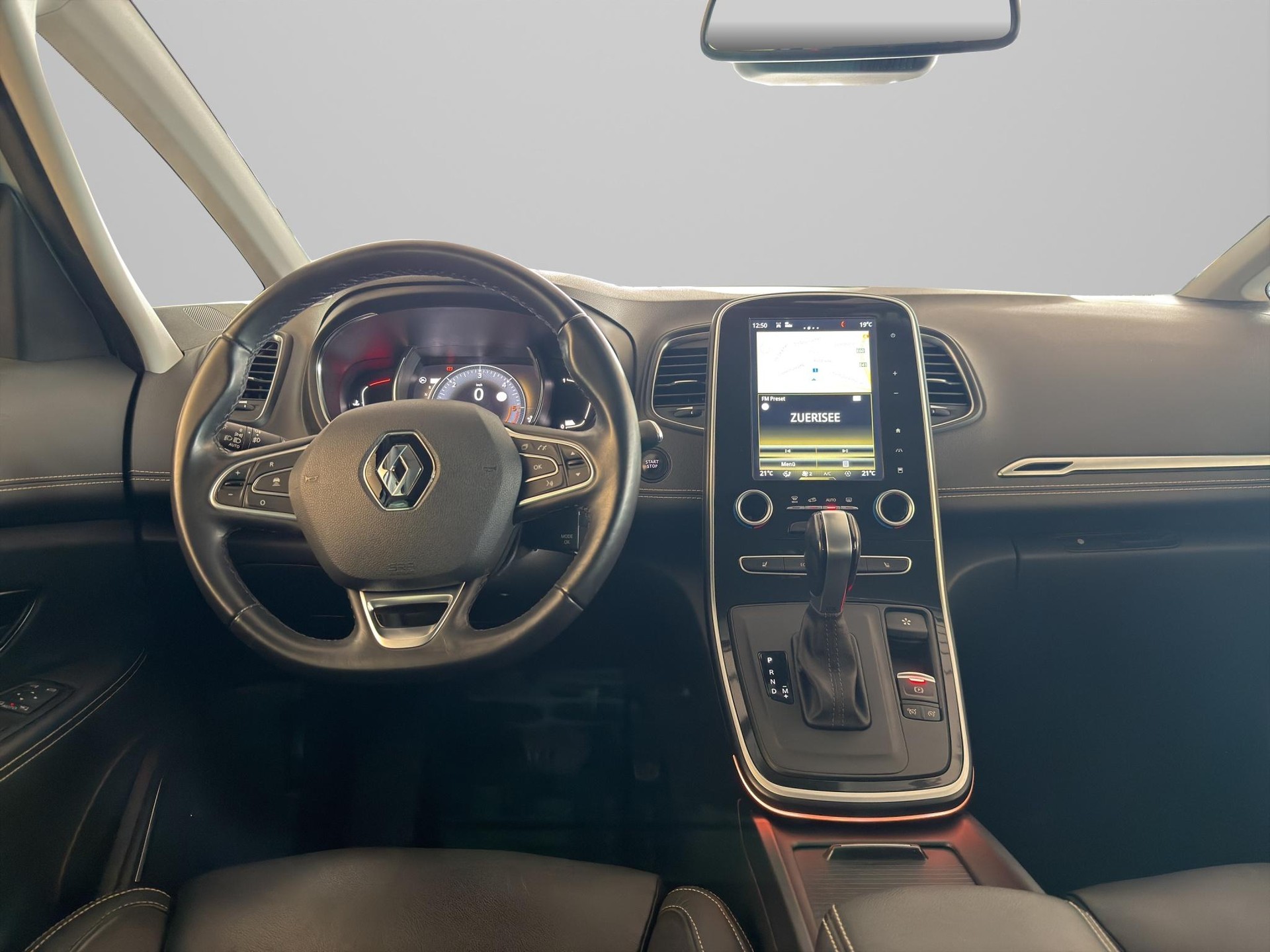 RENAULT Scénic 1.6 dCi 160 Bose EDC-image-16