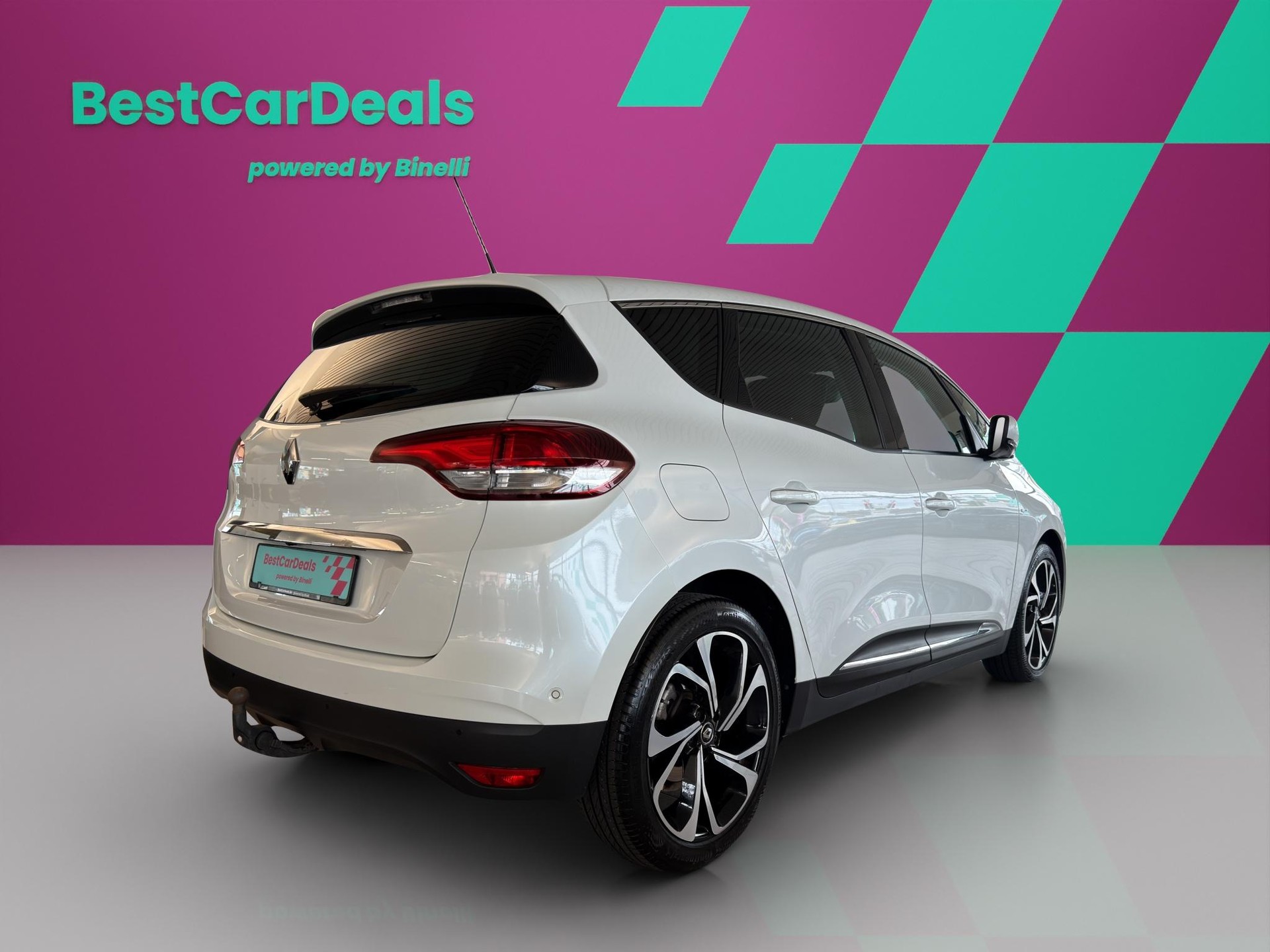 RENAULT Scénic 1.6 dCi 160 Bose EDC-showroom-element-2