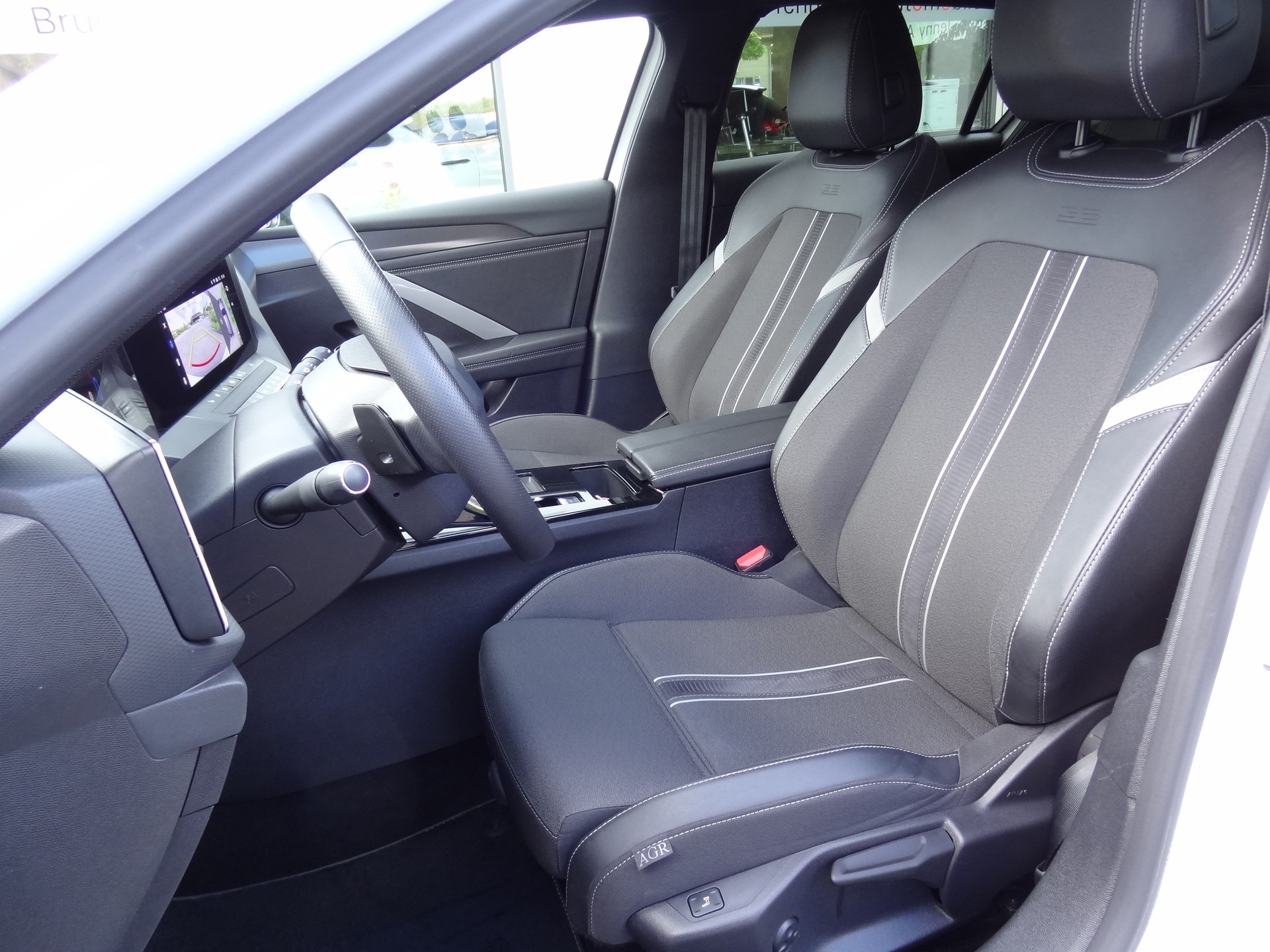 OPEL Astra Sports Tourer 1.6 PHEV Turbo GS A-image-7