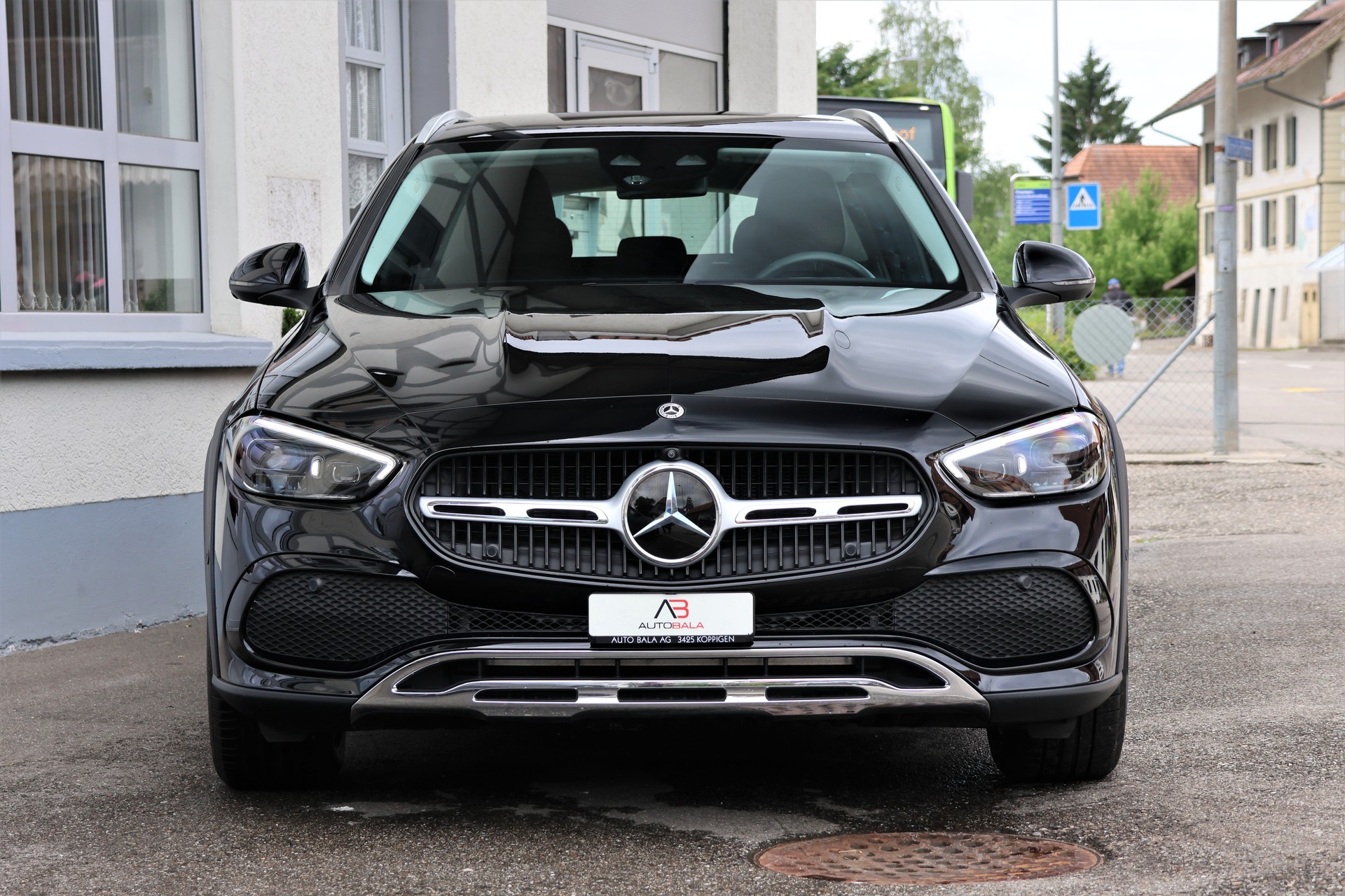 MERCEDES-BENZ C 200 T 4Matic All-Terain Avantgarde (CH)-image-1