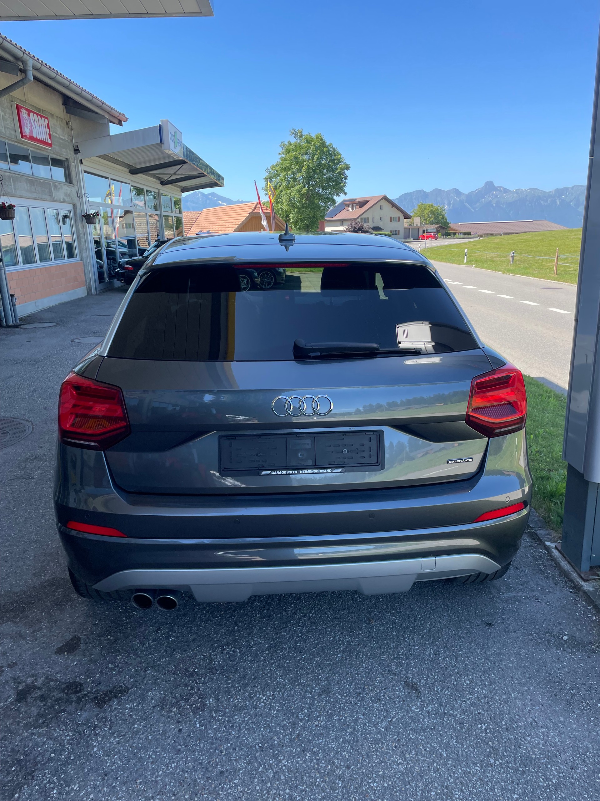 AUDI Q2 2.0 TDI sport quattro S-tronic-image-2