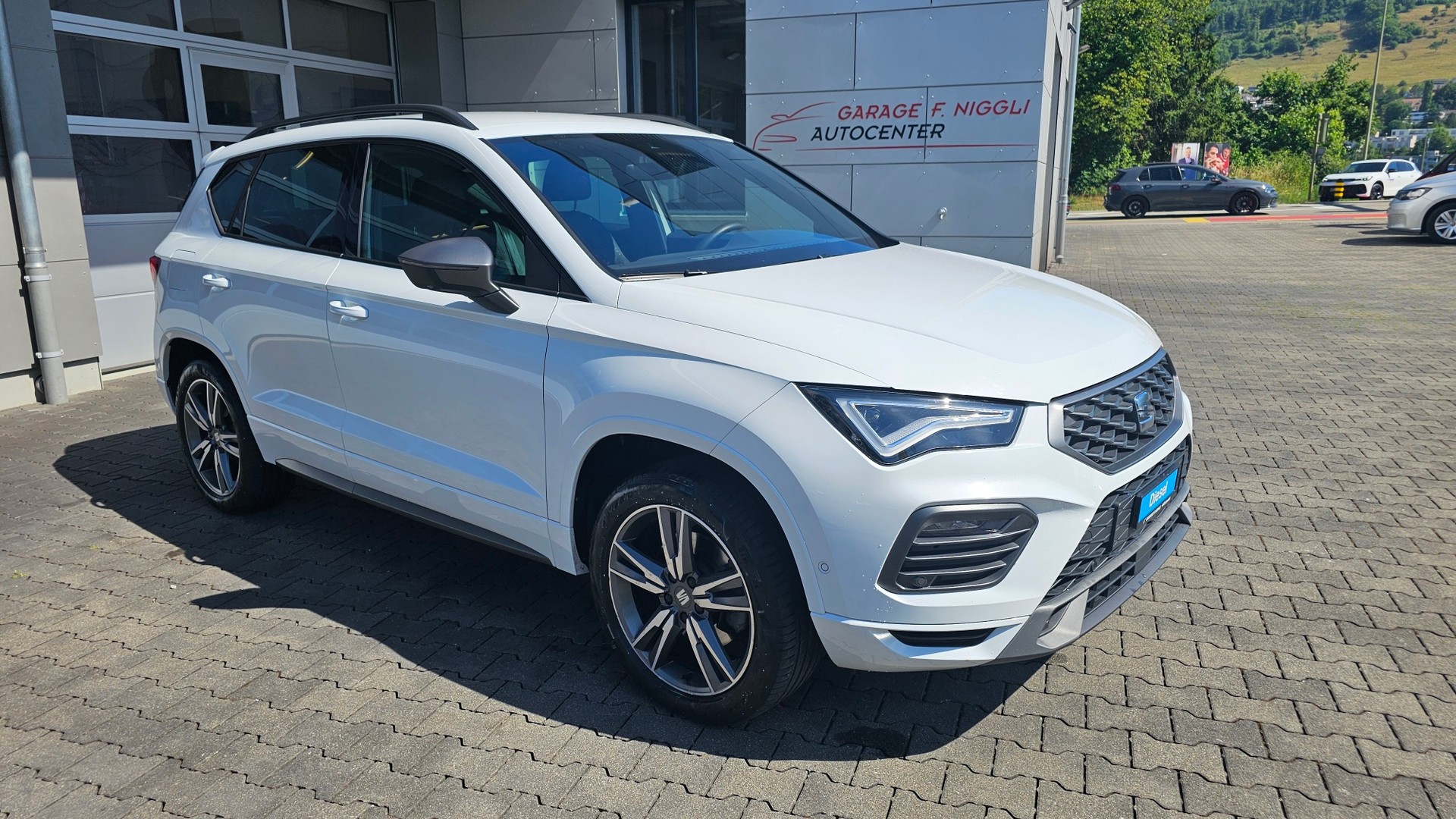 SEAT Ateca 2.0 TDI CR FR 4Drive DSG-image-1