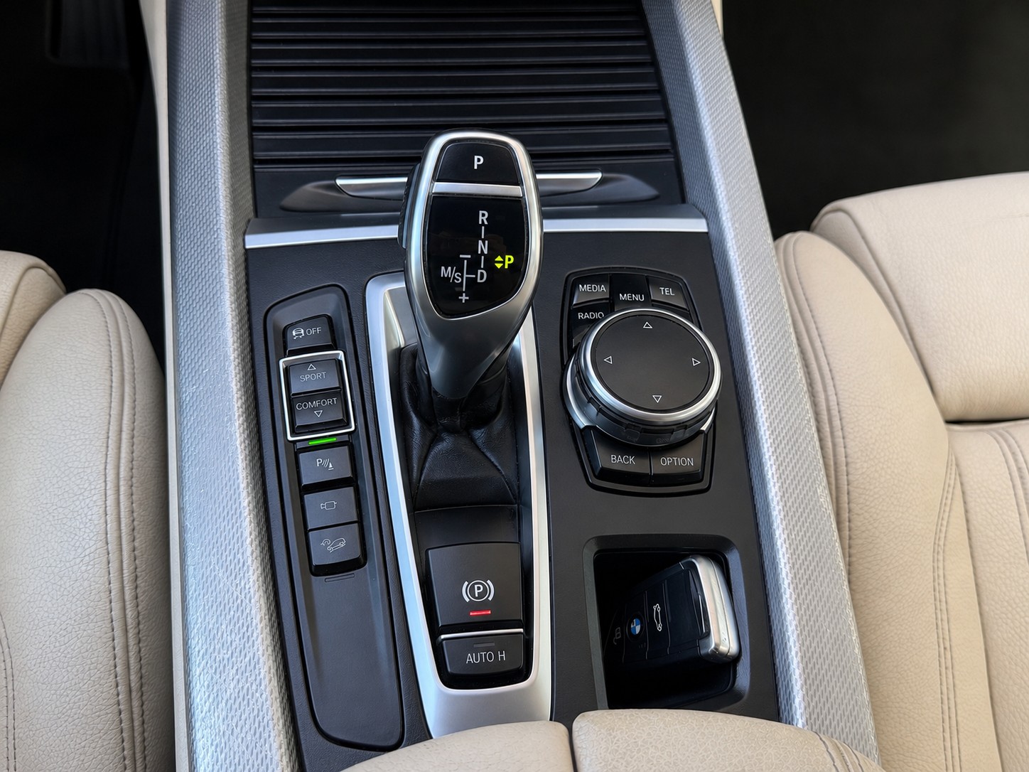 BMW X5 xDrive 40d Steptronic M Sport | 360° Kamera | Leder | 8-fach bereift | Top Ausstattung-image-13