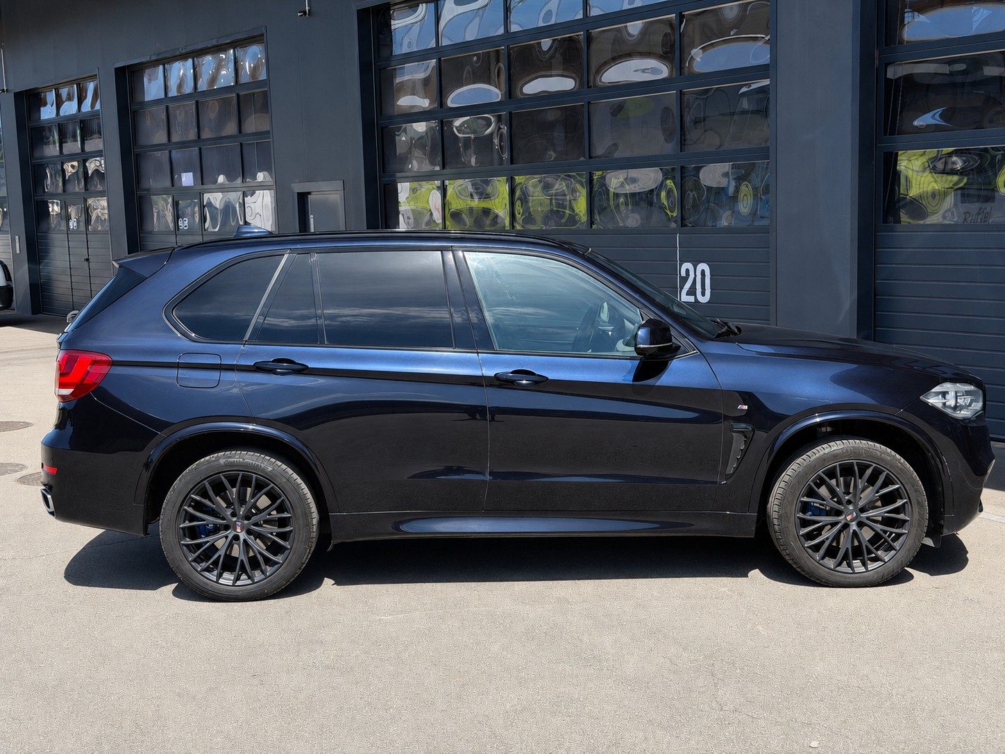 BMW X5 xDrive 40d Steptronic M Sport | 360° Kamera | Leder | 8-fach bereift | Top Ausstattung-image-7