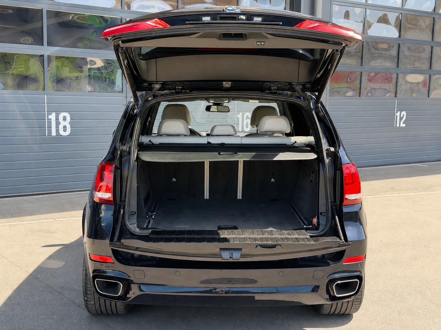 BMW X5 xDrive 40d Steptronic M Sport | 360° Kamera | Leder | 8-fach bereift | Top Ausstattung-image-6