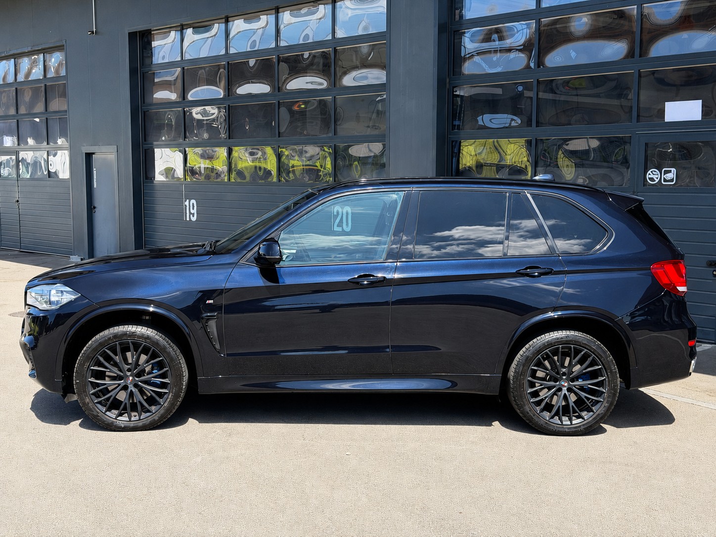 BMW X5 xDrive 40d Steptronic M Sport | 360° Kamera | Leder | 8-fach bereift | Top Ausstattung-image-2