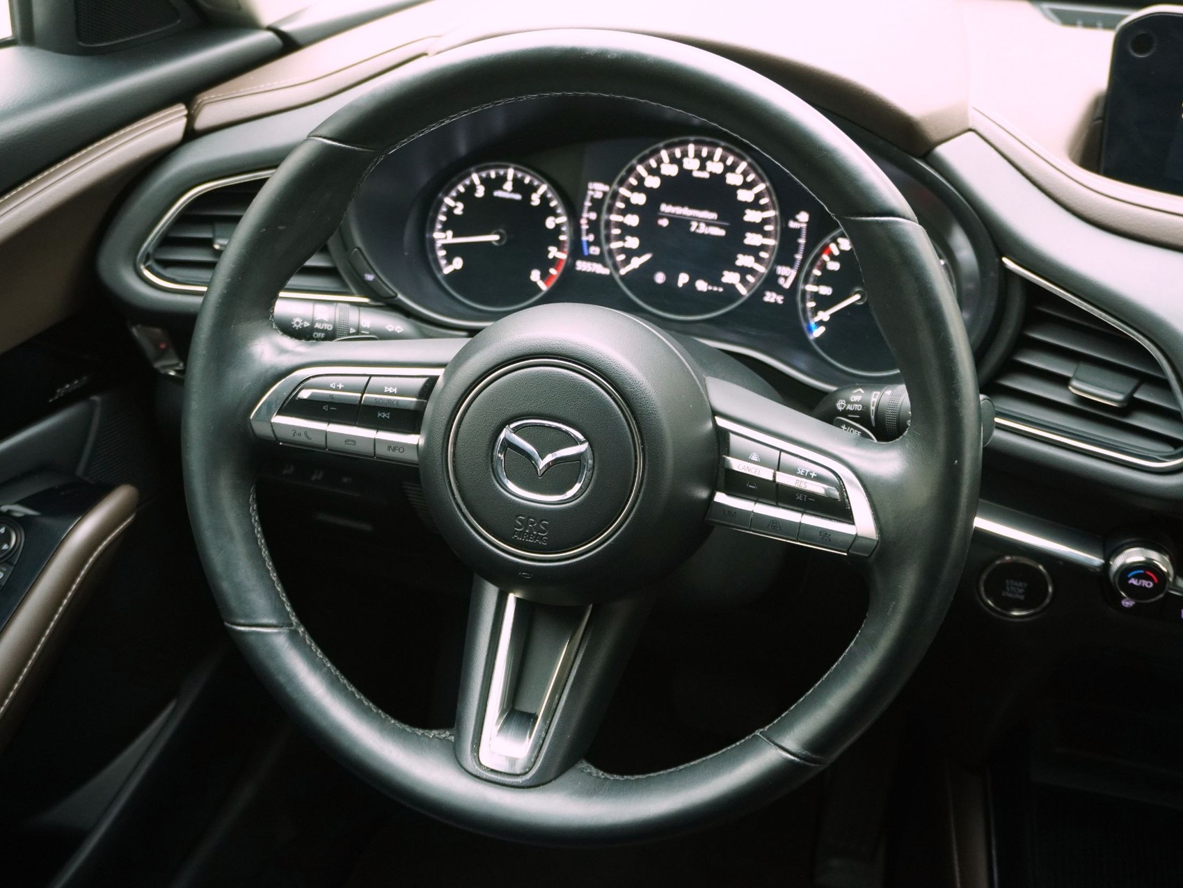 MAZDA CX-30 2.0 Revolution AWD-image-9