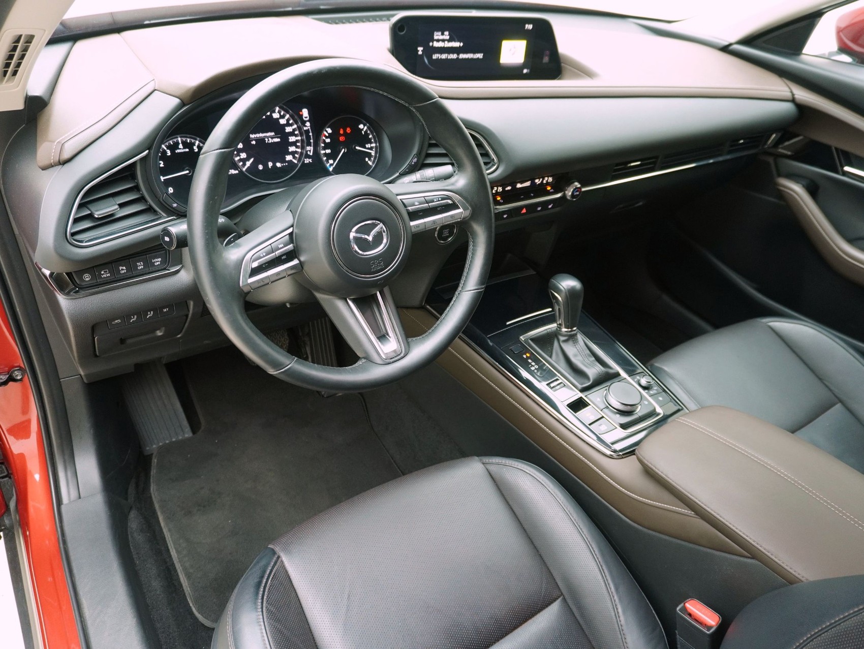 MAZDA CX-30 2.0 Revolution AWD-image-10