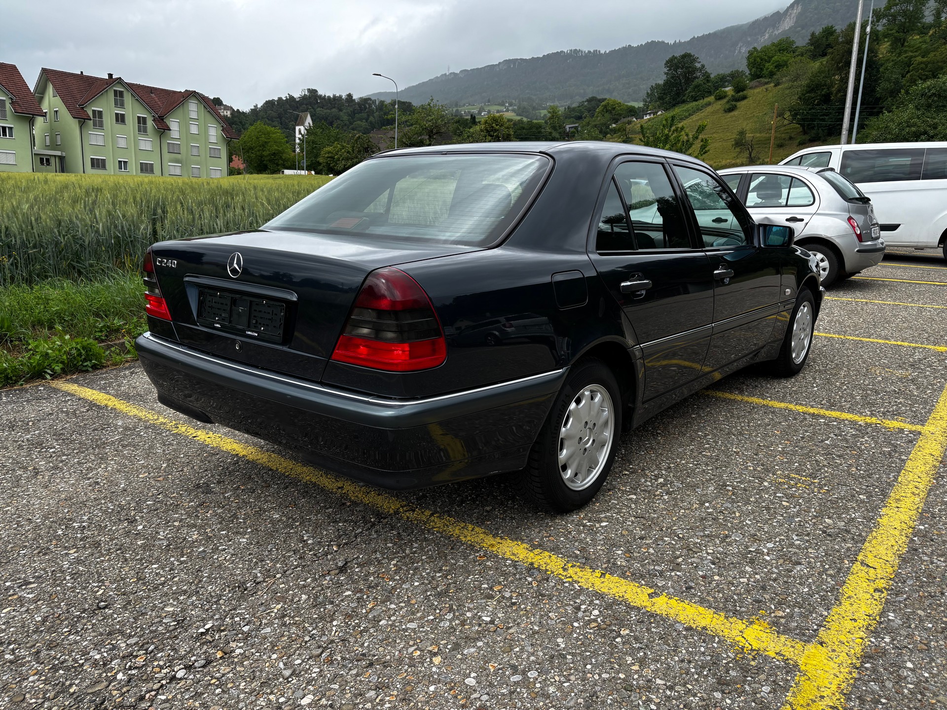 MERCEDES-BENZ C 240 Elégance-image-4