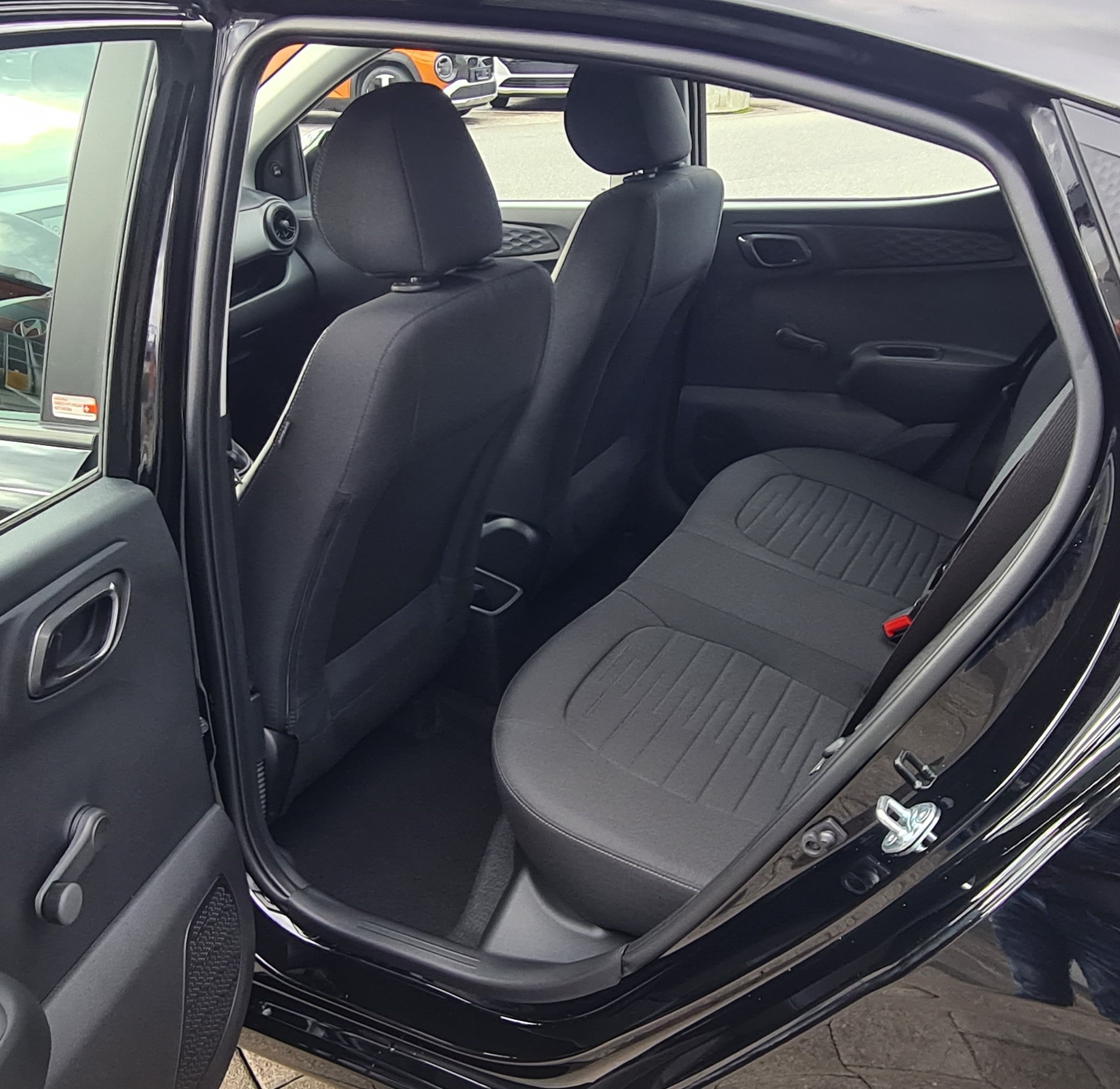 HYUNDAI i10 1.0 Origo-image-10