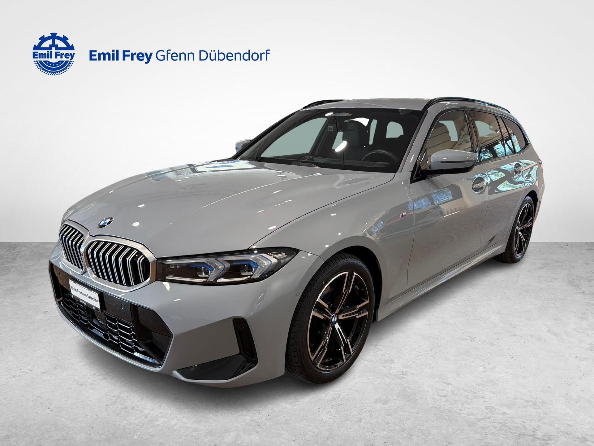 BMW 320d xDrive SAG Touring-image-0