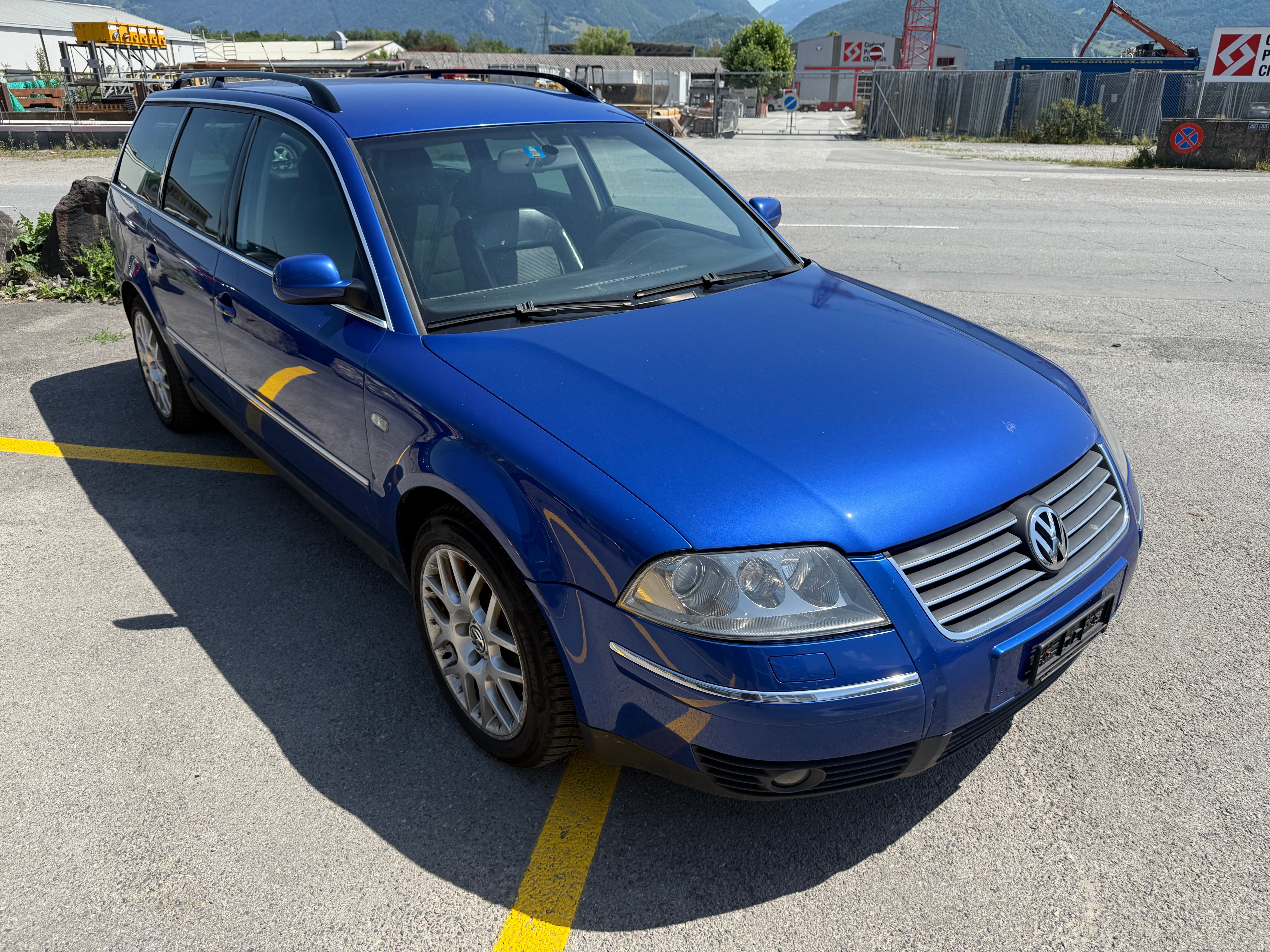Car photo