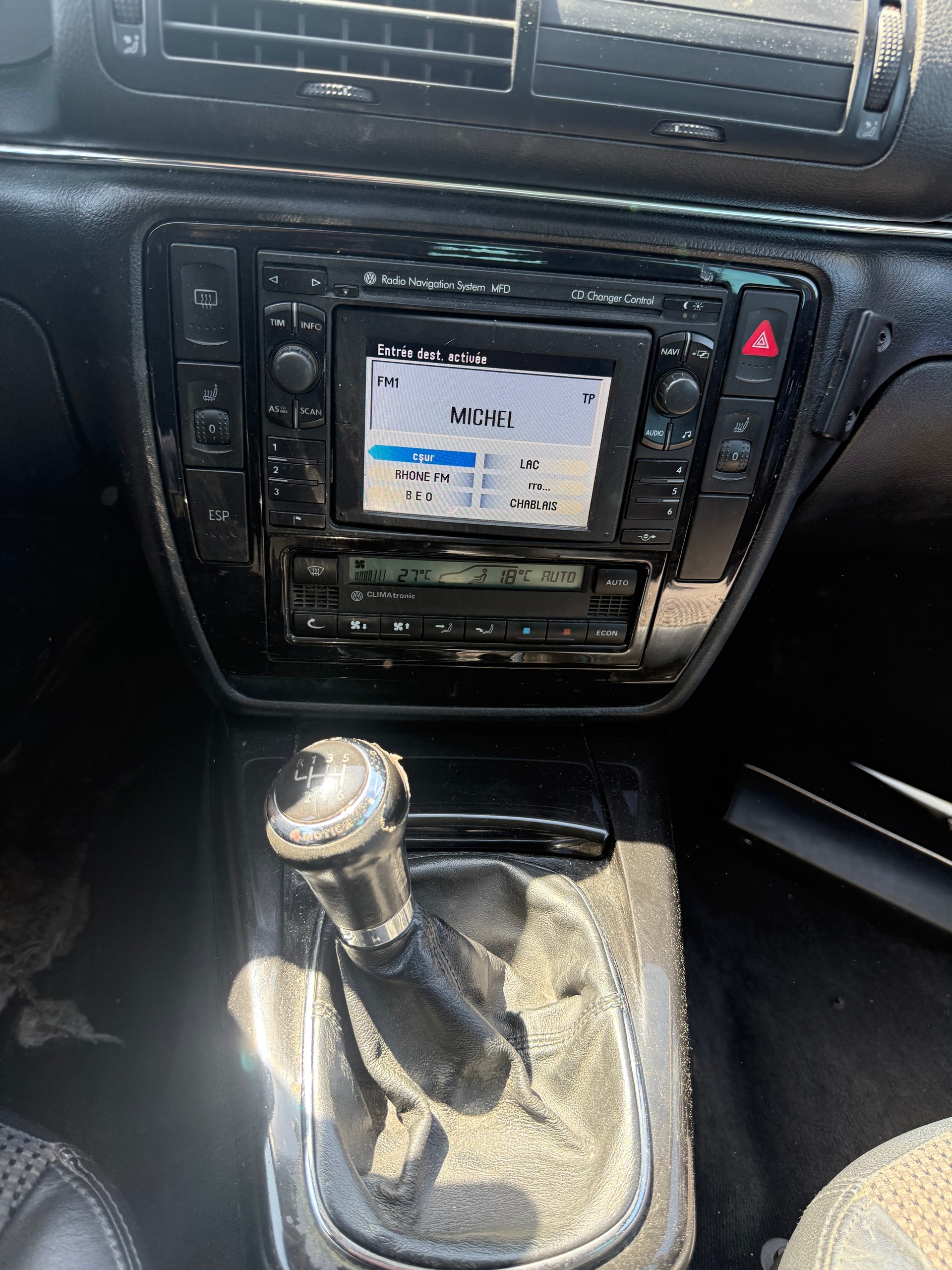 VW Passat Variant 4.0 W8 4Motion Highline-image-5
