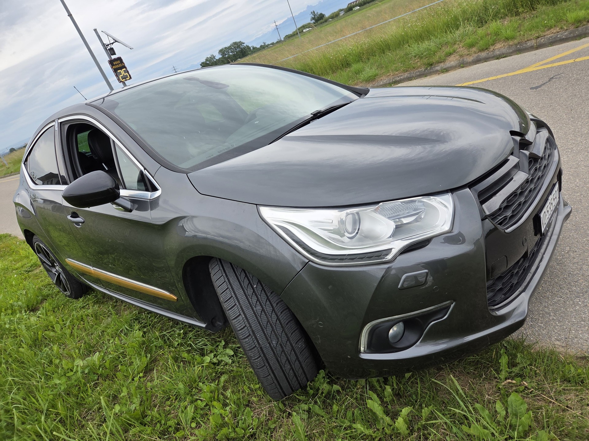 DS AUTOMOBILES DS4 1.6 THP Sport Chic-image-1