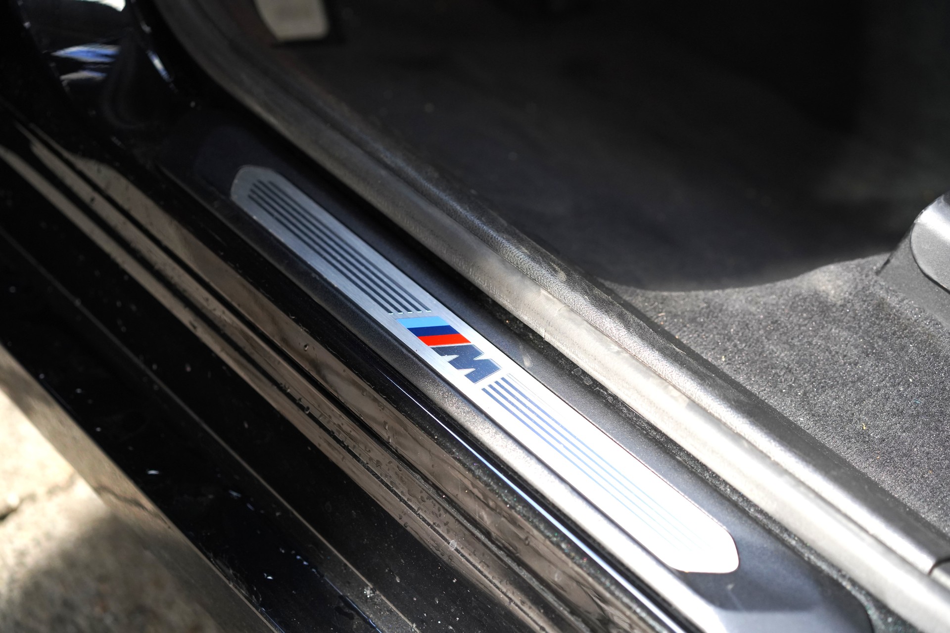 BMW M40i-image-8