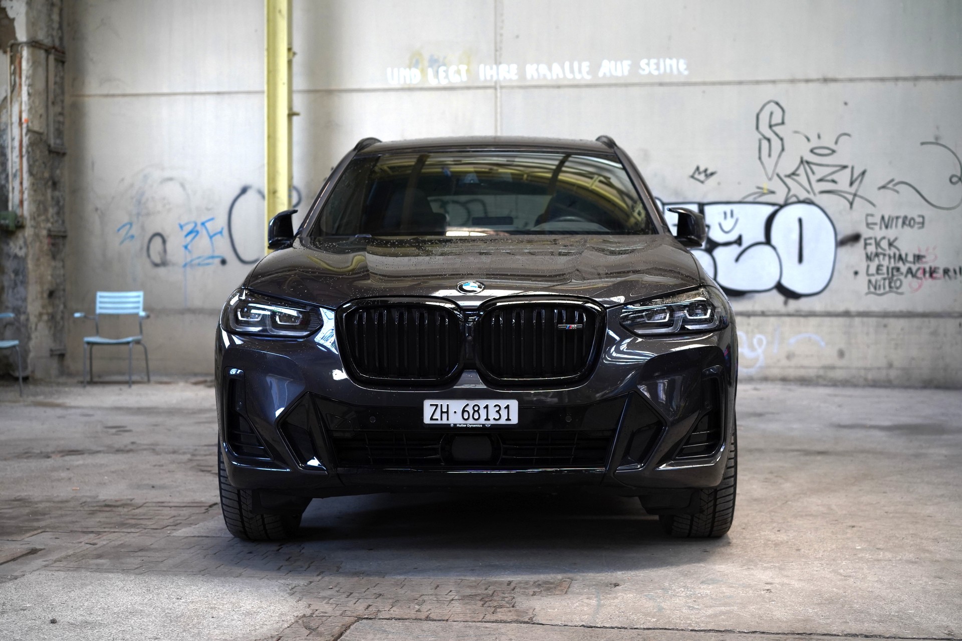 BMW M40i-image-2