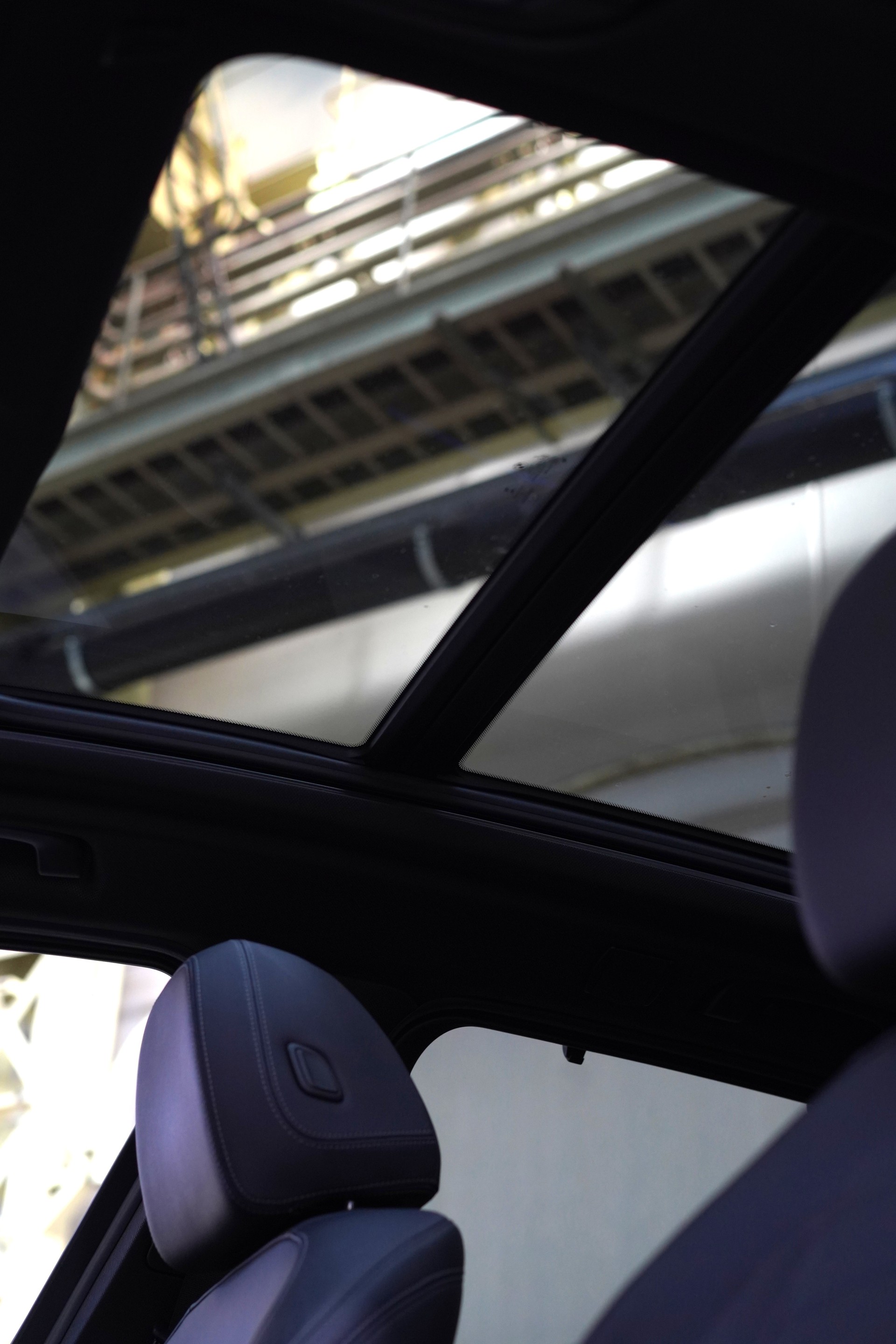 BMW M40i-image-10