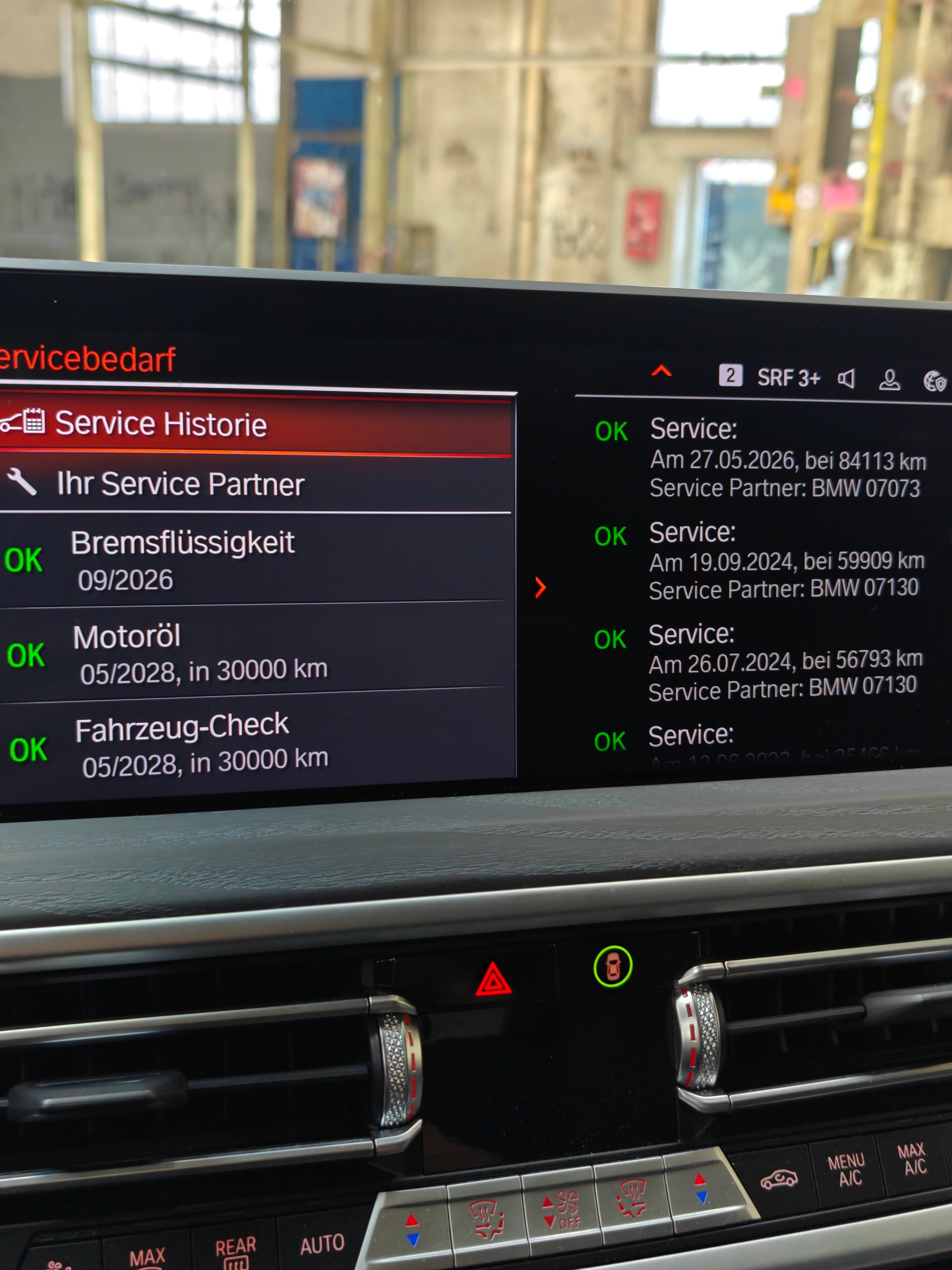 BMW M40i-image-19