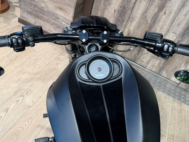 HARLEY-DAVIDSON VRSCDX-image-9