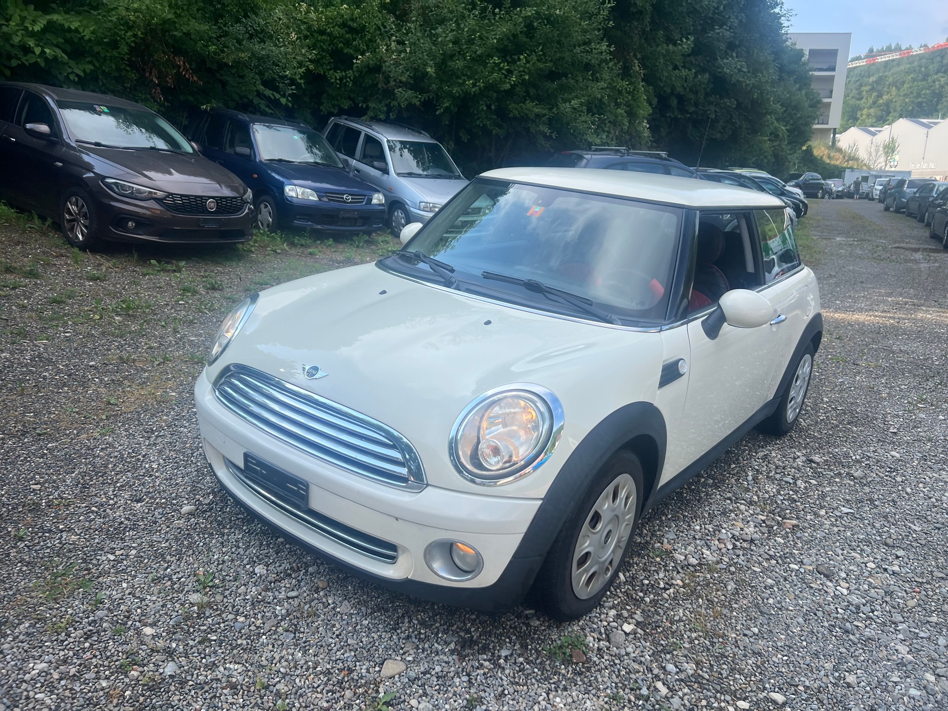 MINI One-image-2