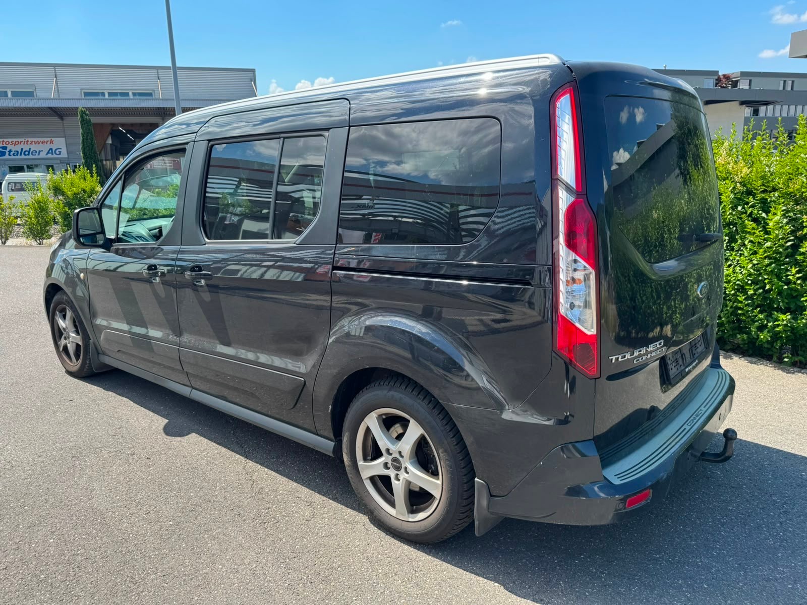 FORD Grand Tourneo Connect 1.6 TDCi Titanium-image-3