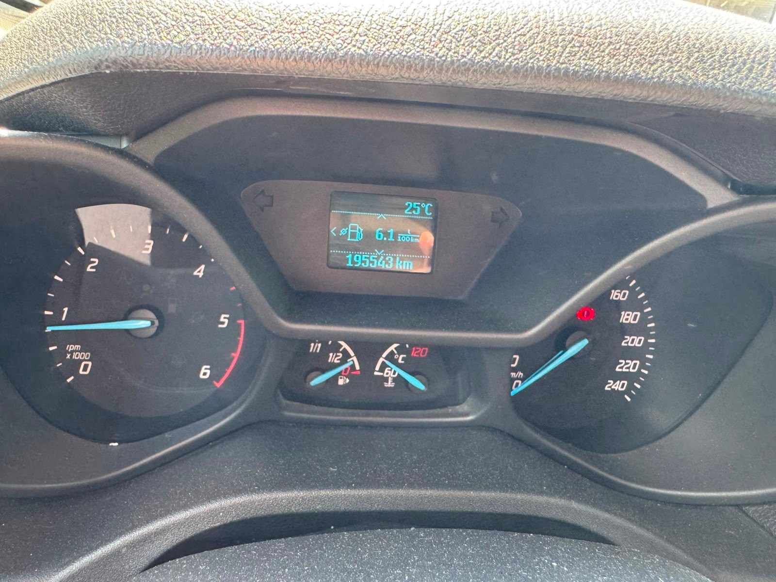 FORD Grand Tourneo Connect 1.6 TDCi Titanium-image-10
