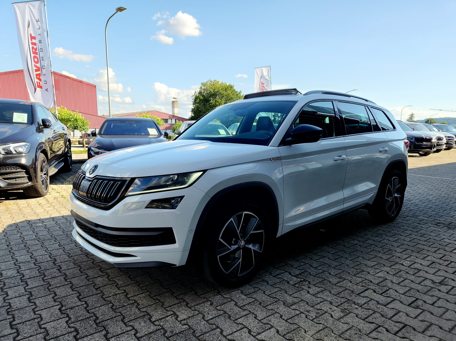 SKODA Kodiaq 2.0 TSI Sport Line DSG 4x4 (CH)-image-0