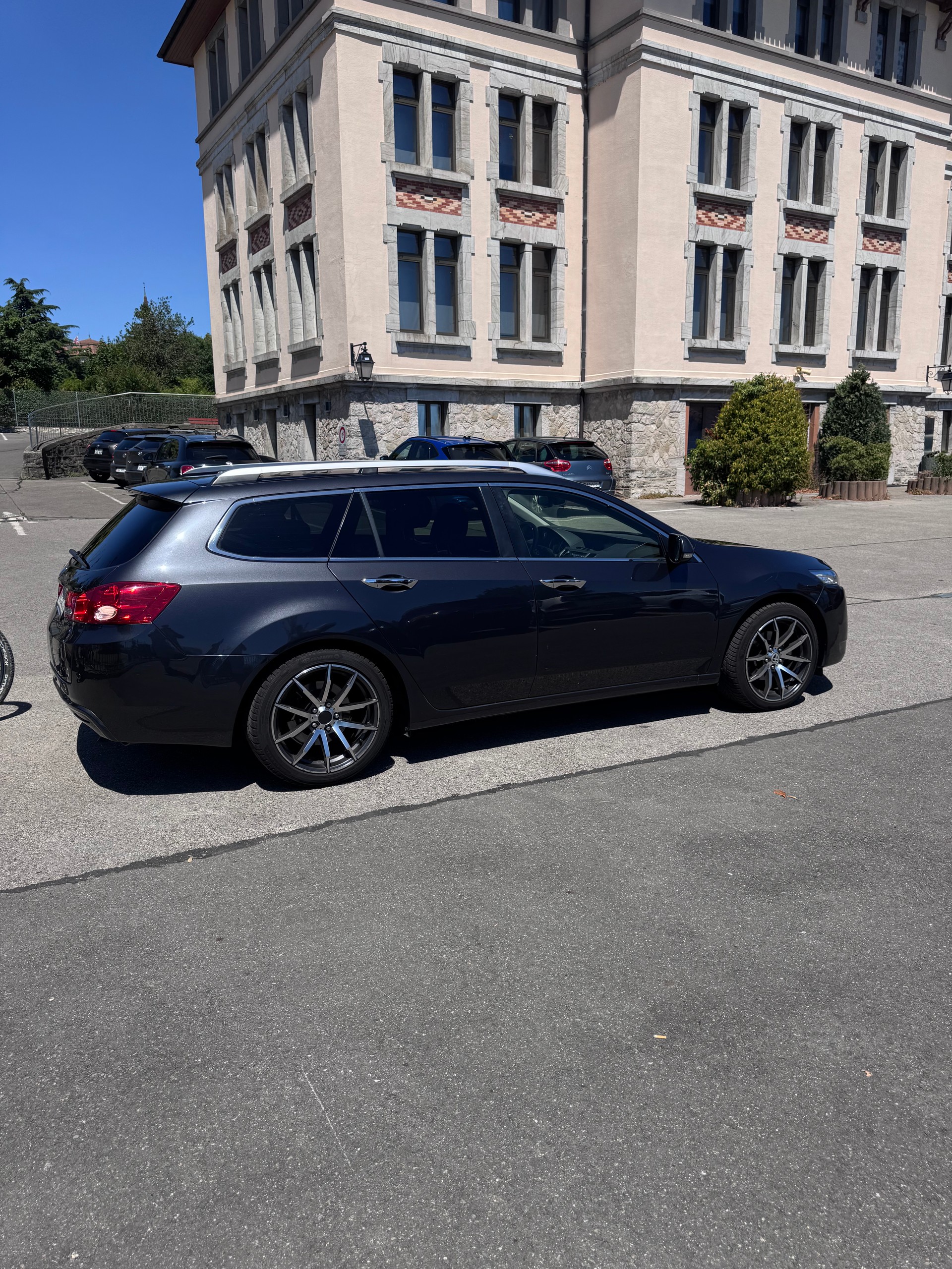 HONDA 2.2 i-DTEC Executive-image-5