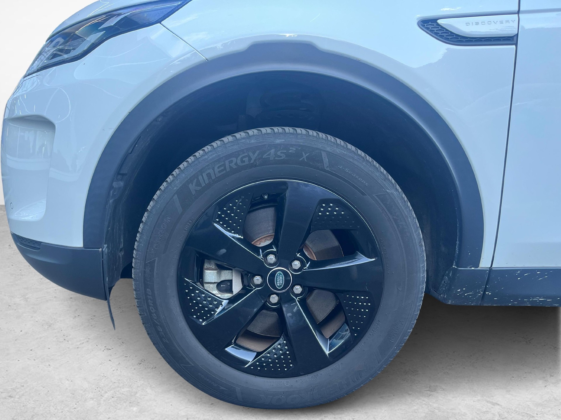 LAND ROVER Discovery Sport 2.0 TD4 | Herbstprämie von 500-2000 CHF oder 1.99% Leasing-Aktion auf Occasions-Fahrzeuge-image-12