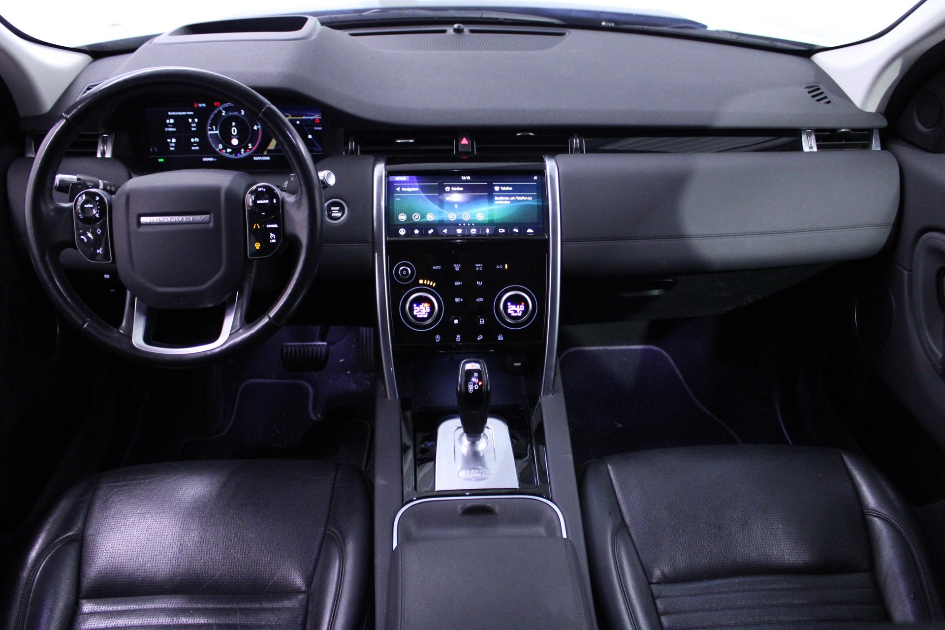 LAND ROVER Discovery Sport 2.0 TD4 | Herbstprämie von 500-2000 CHF oder 1.99% Leasing-Aktion auf Occasions-Fahrzeuge-image-27