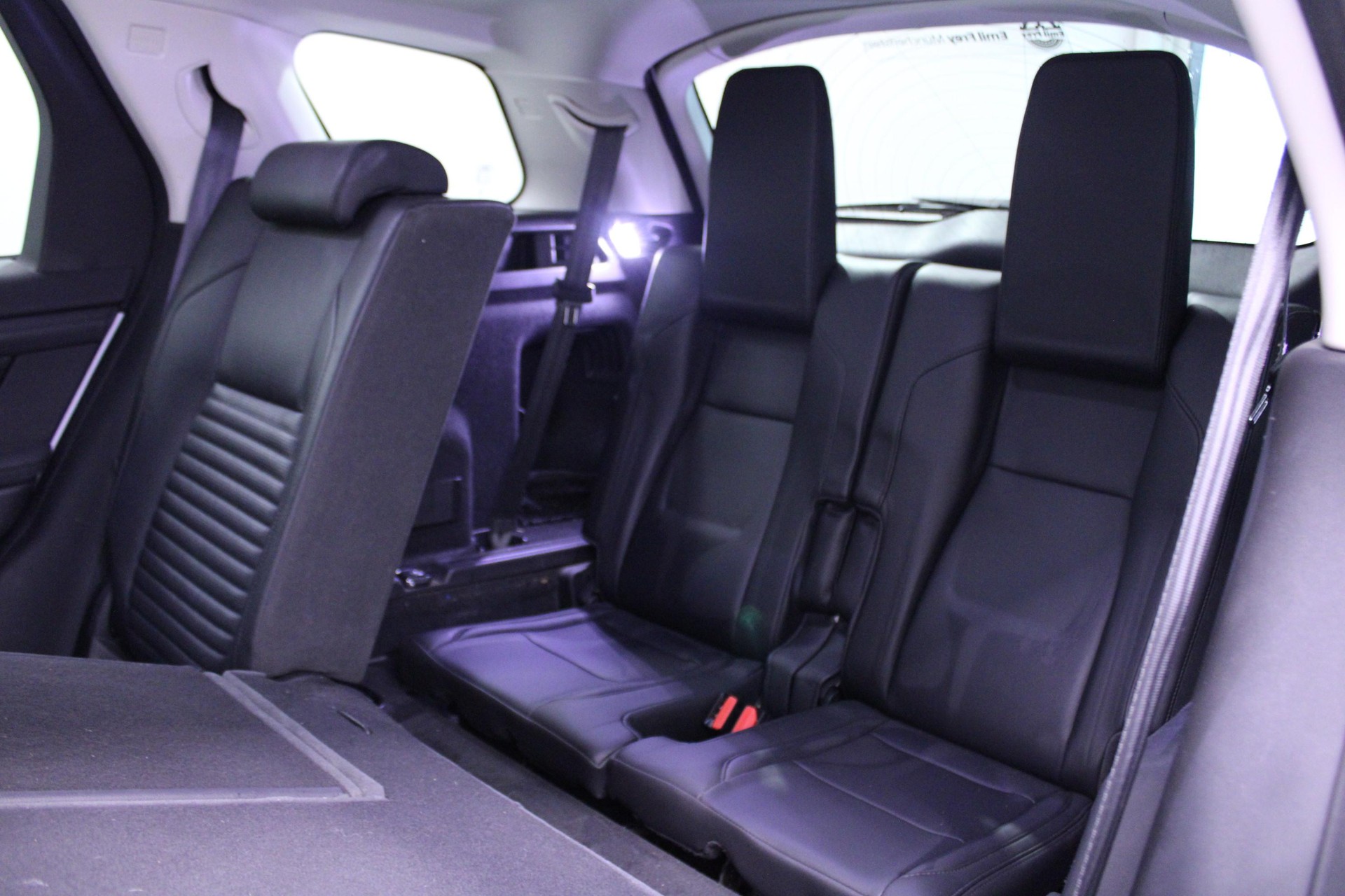 LAND ROVER Discovery Sport 2.0 TD4 | Herbstprämie von 500-2000 CHF oder 1.99% Leasing-Aktion auf Occasions-Fahrzeuge-image-24