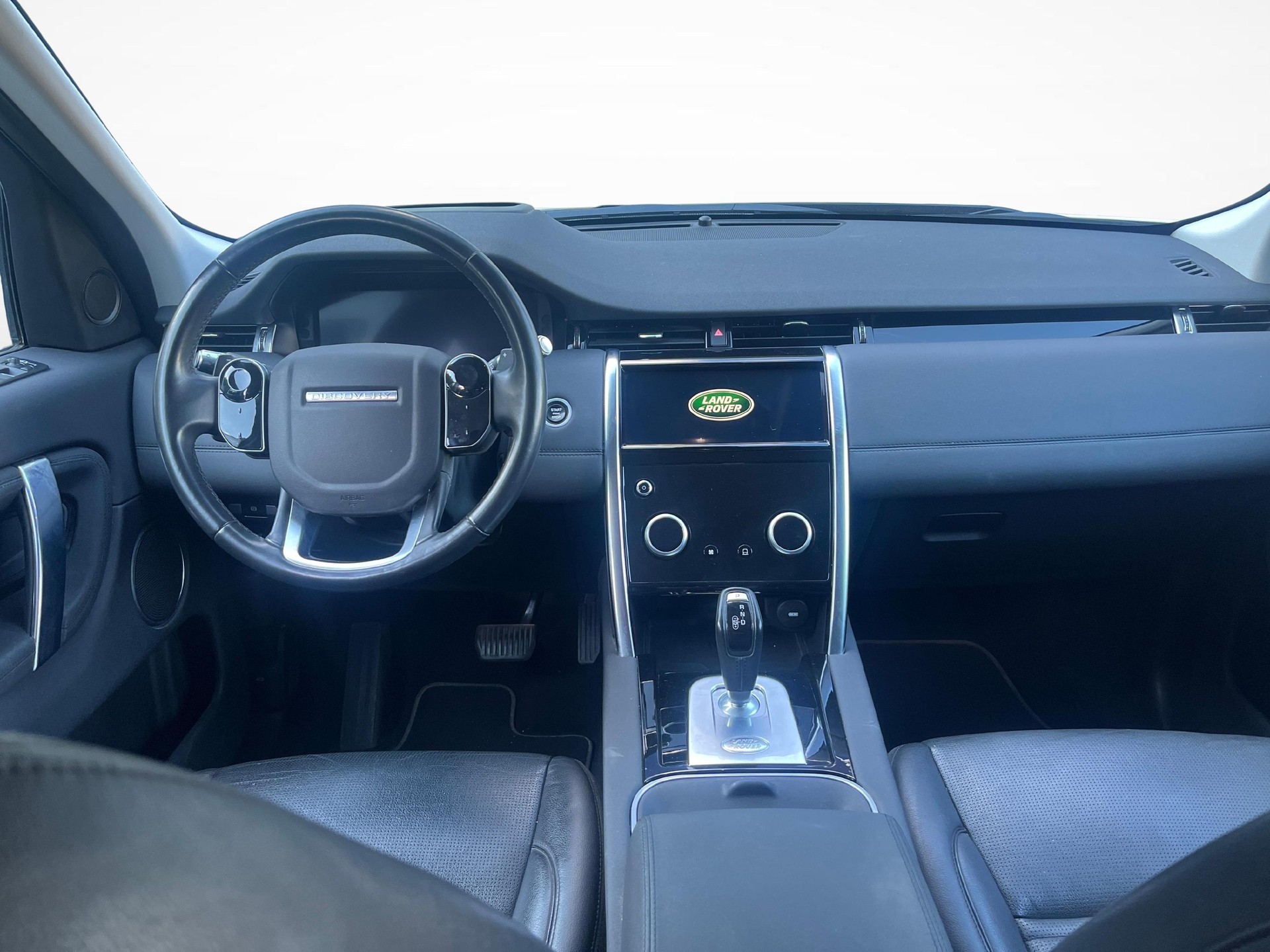 LAND ROVER Discovery Sport 2.0 TD4 | 7-PLÄTZER | Anhängerkupplung | Head-Up Display-image-8