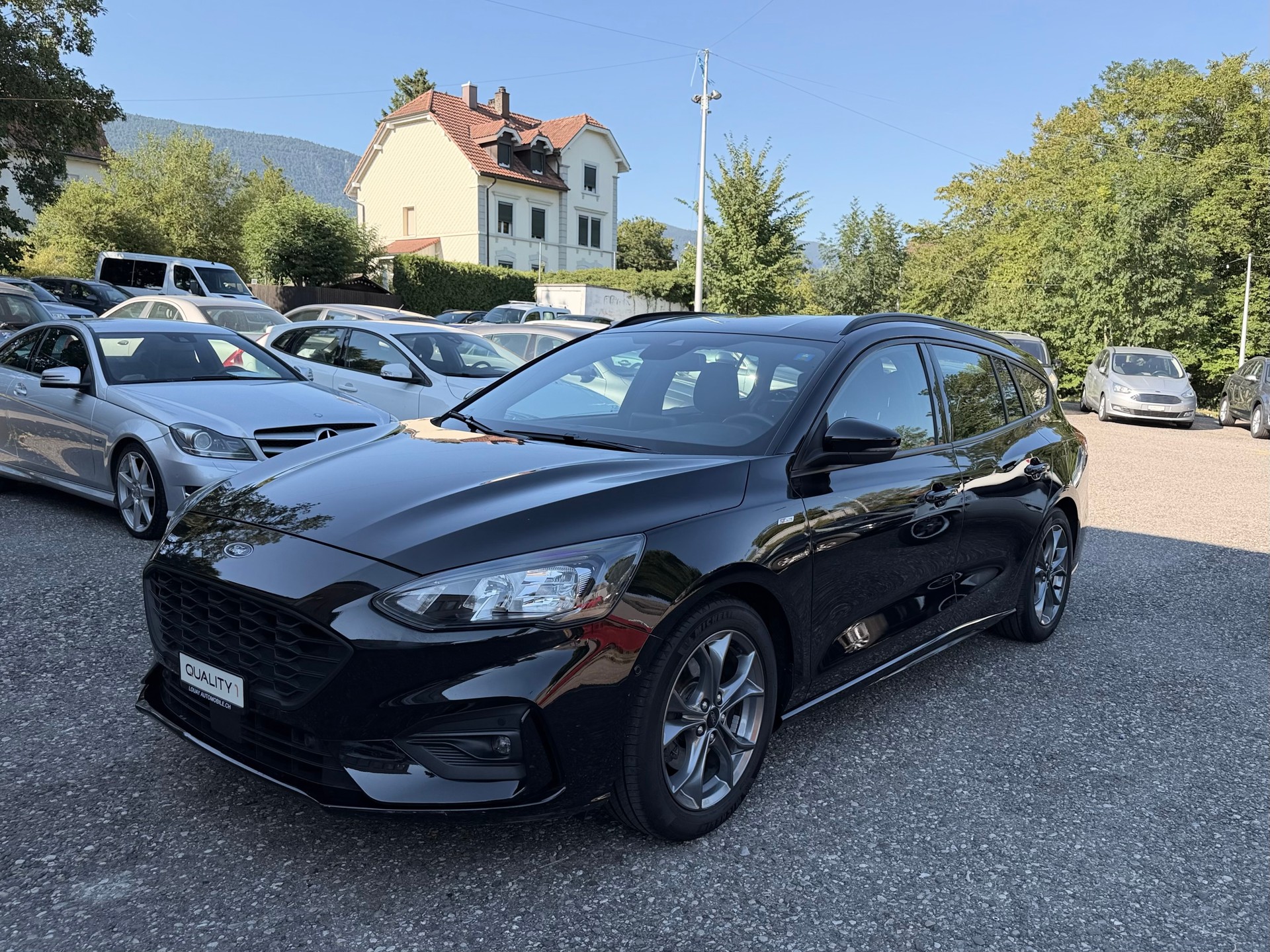 FORD Focus 1.0 SCTi Titanium ST-Line-image-22