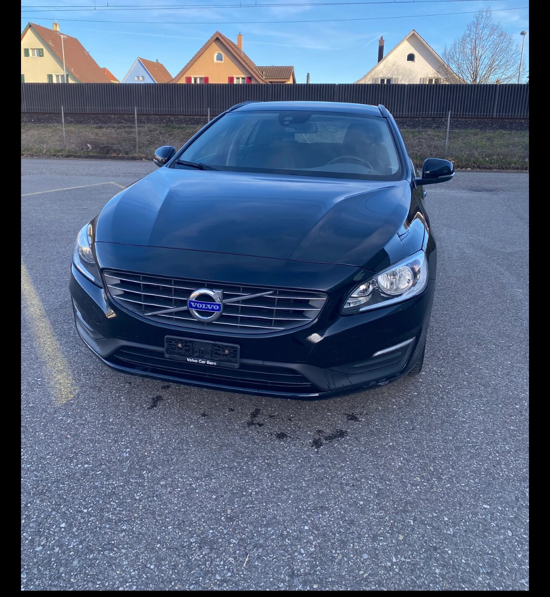 VOLVO V60 D4 Kinetic Geartronic-image-4