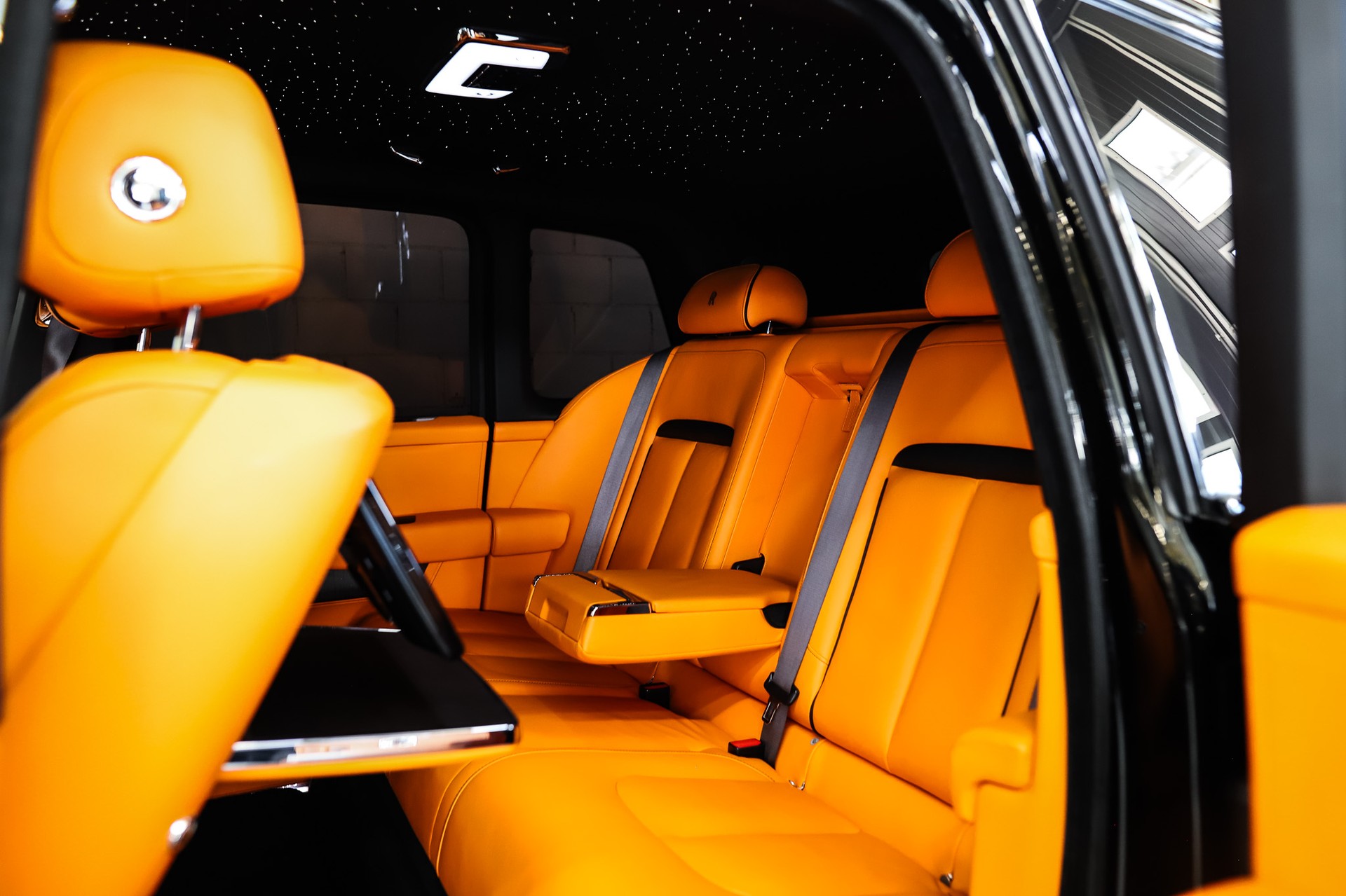 ROLLS-ROYCE Cullinan 6.7 V12 * MANSORY *-image-16