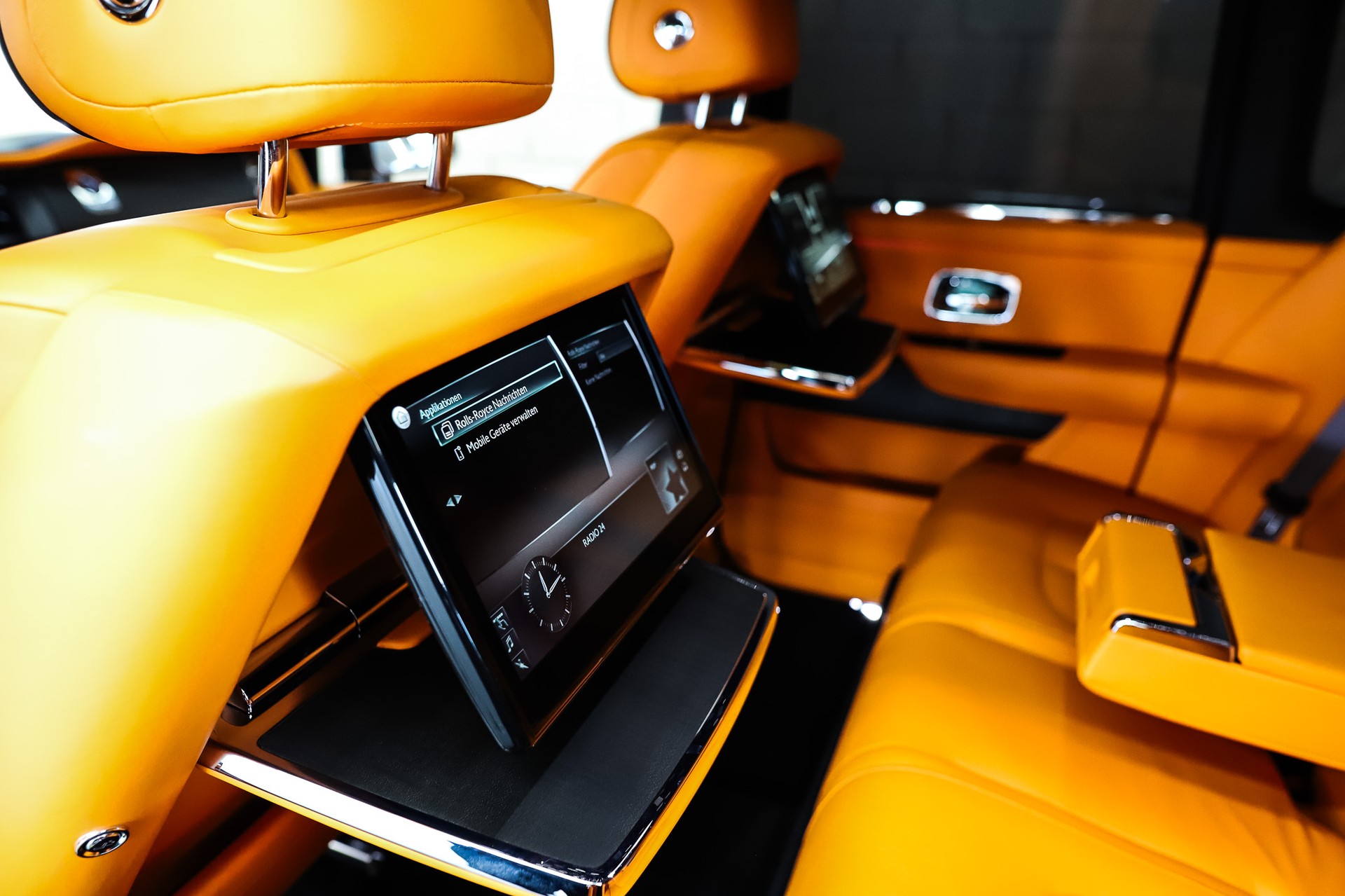 ROLLS-ROYCE Cullinan 6.7 V12 * MANSORY *-image-12
