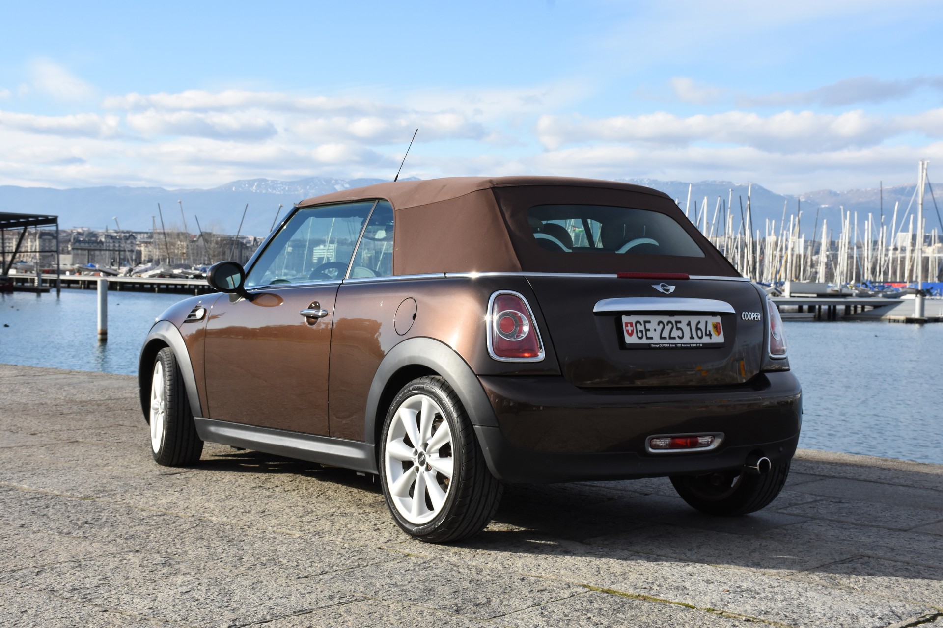 MINI CABRIO-image-2