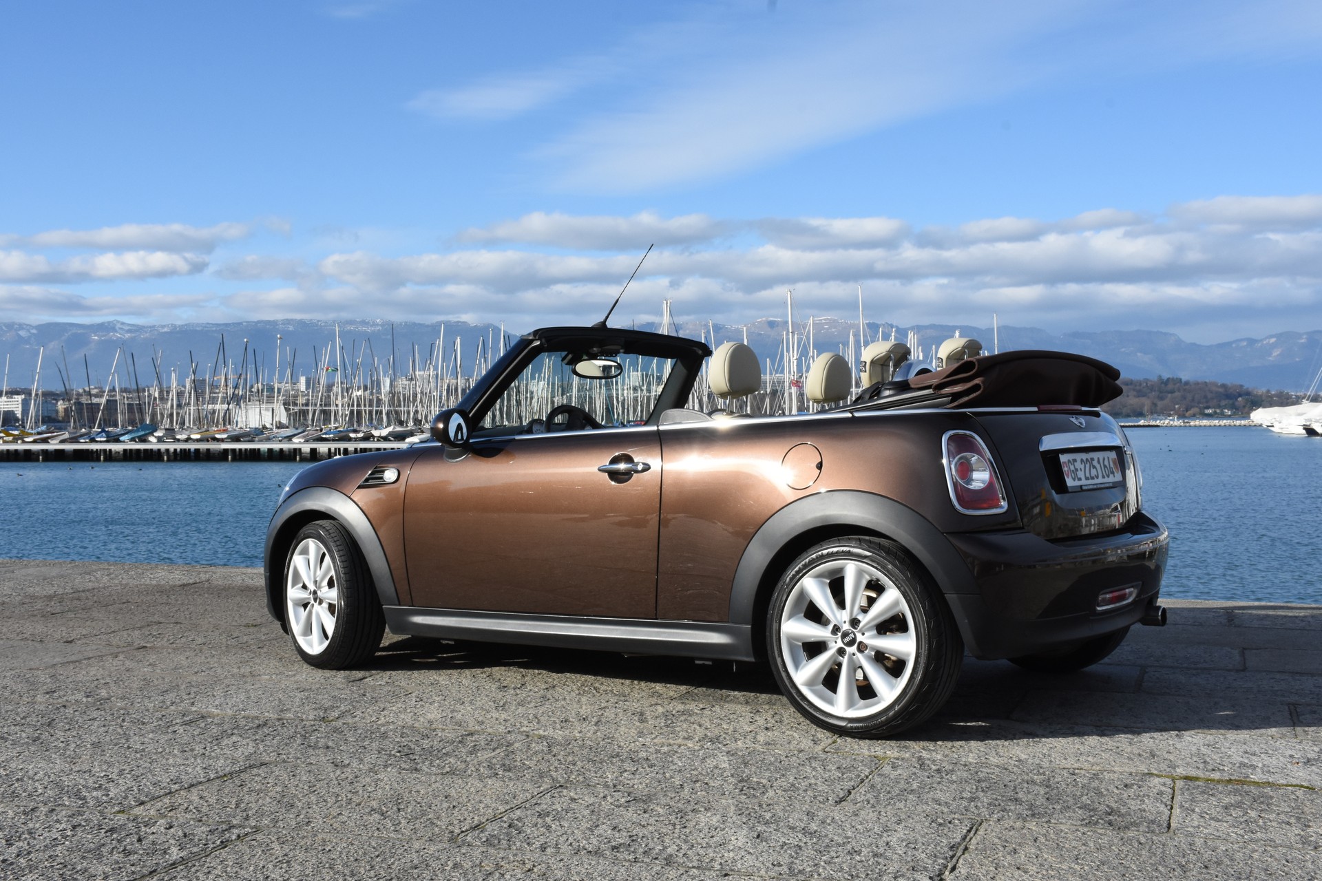 MINI CABRIO-image-1