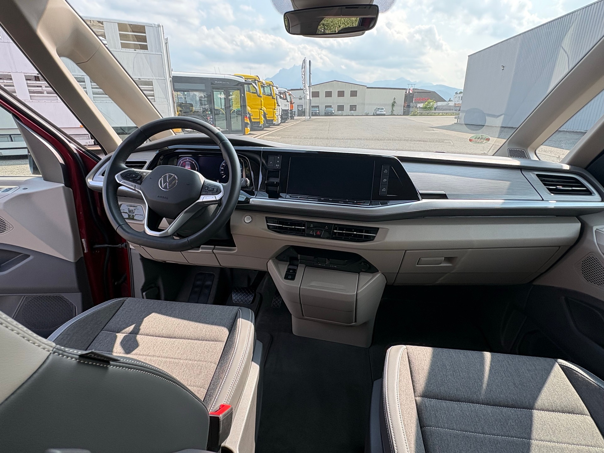 VW T7 Ocean 2.0 TDI DSG-image-4